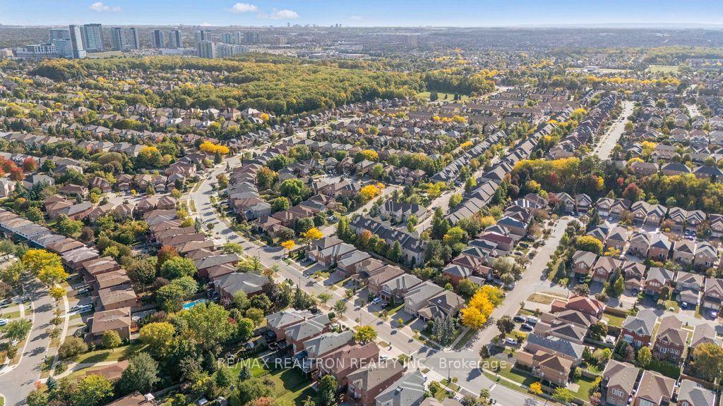 Photo 47 of Unit 45, 5525 Palmerston Crescent, Mississauga, Central Erin Mills — HOMEH