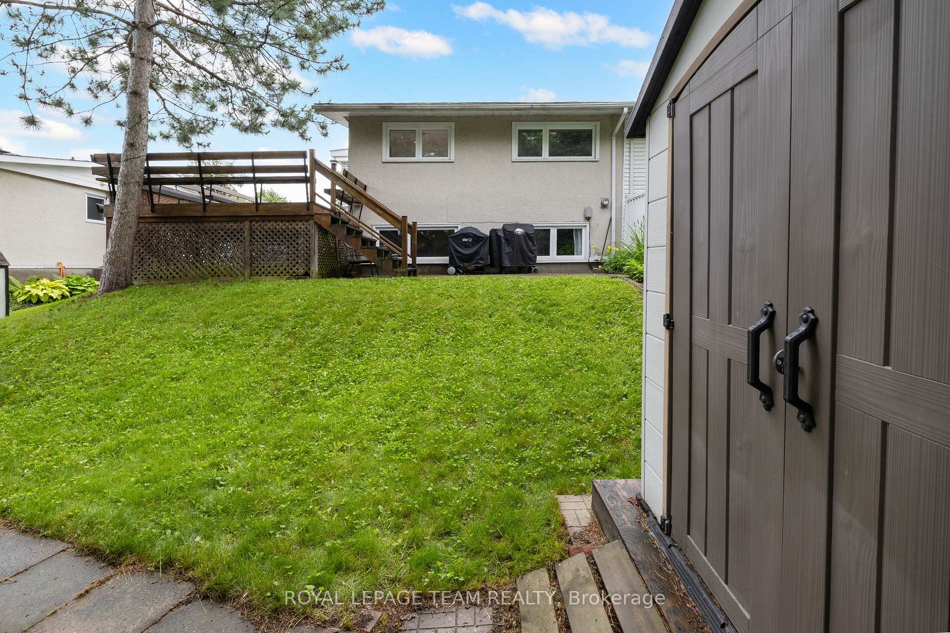 Photo 32 of 40 Woodmount Crescent, Ottawa, Borden Farm/Stewart Farm/Carleton Heights/Parkwood Hills — HOMEH