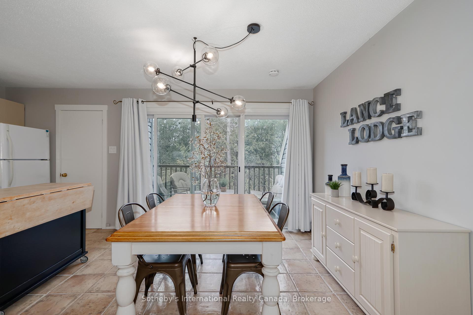 Photo 5 of Unit 214, 214 Escarpment Crescent, Collingwood — HOMEH