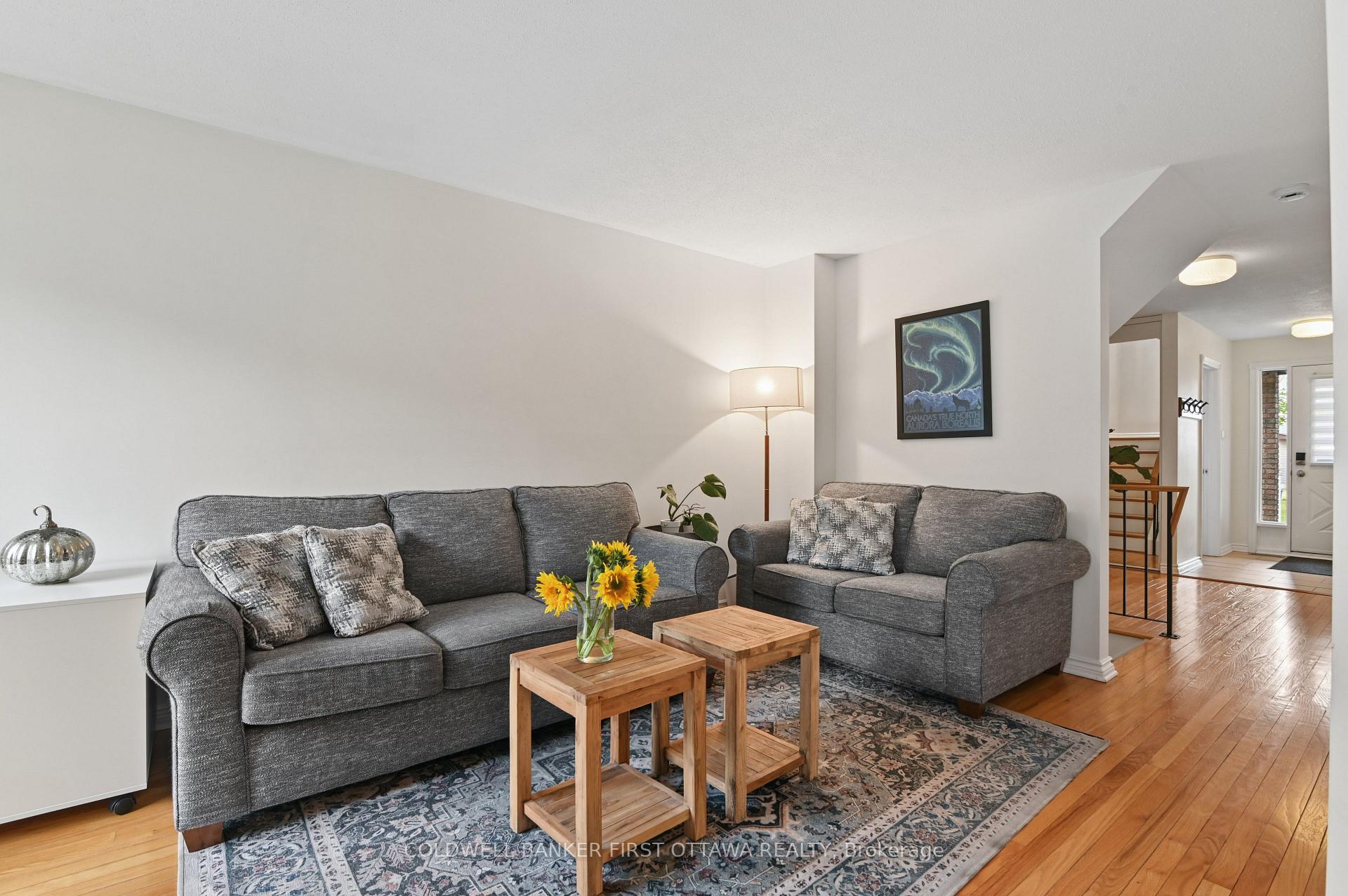 Photo 12 of 1868 Markwell Crescent, Ottawa, Chateauneuf — HOMEH