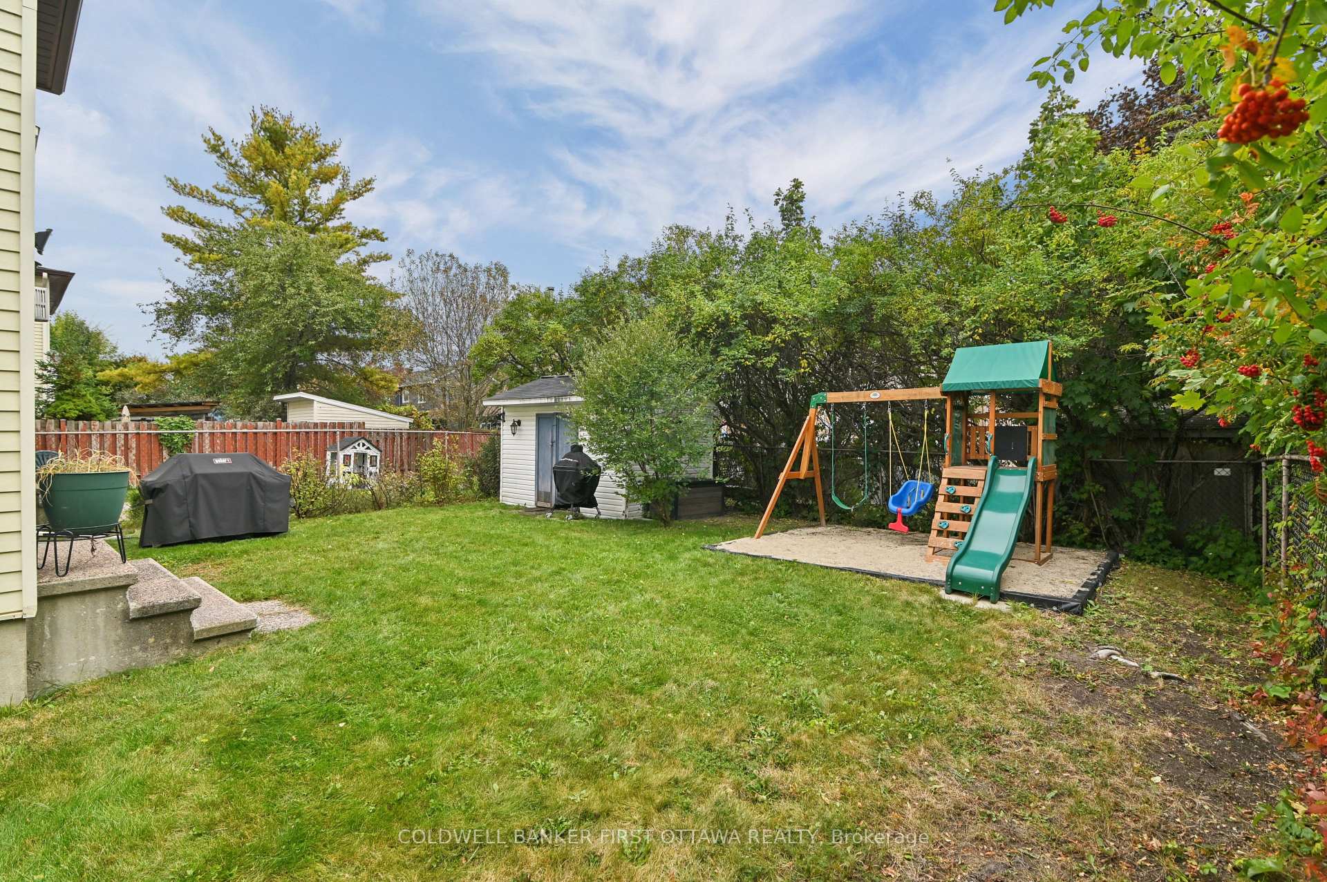 Photo 27 of 1868 Markwell Crescent, Ottawa, Chateauneuf — HOMEH