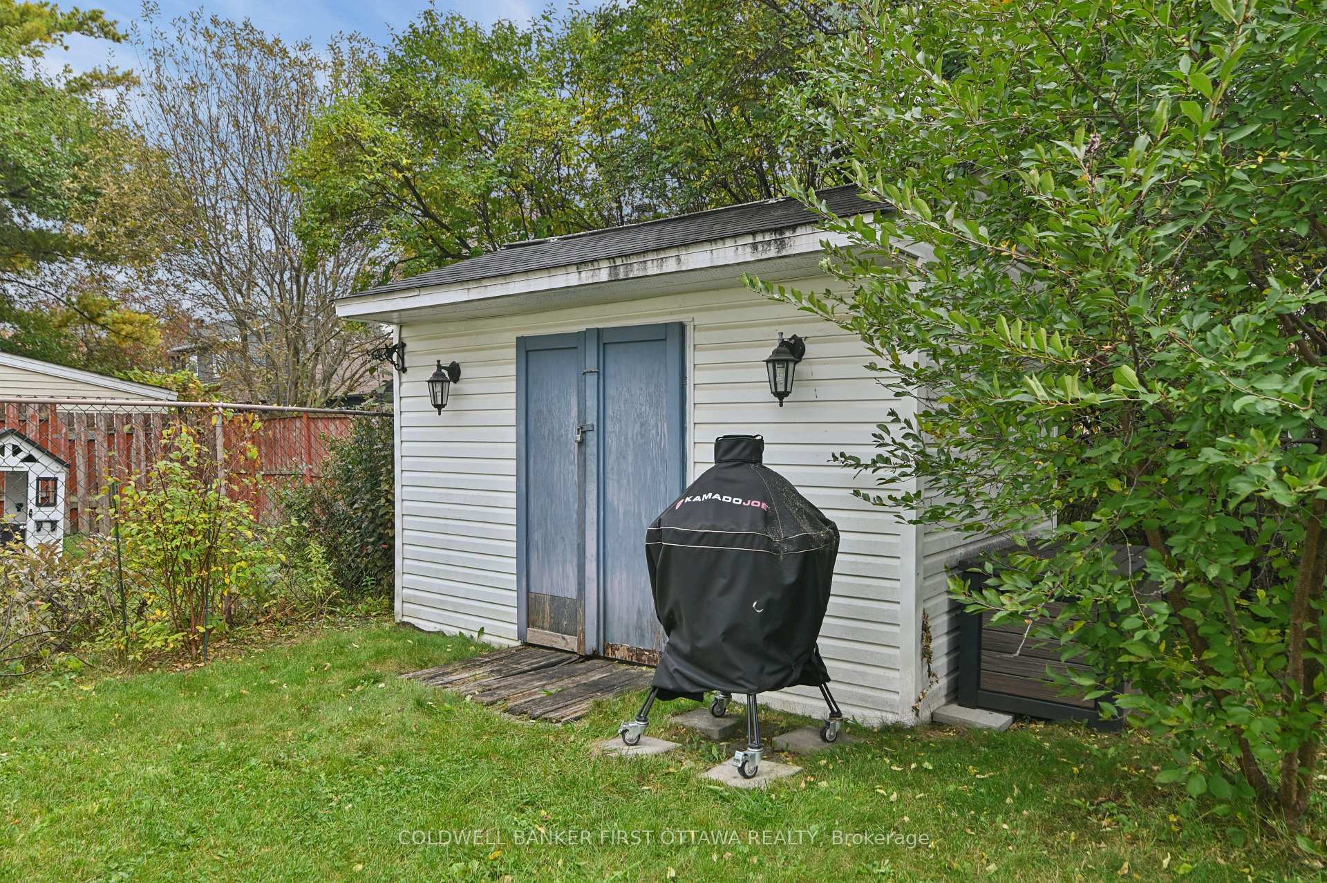 Photo 29 of 1868 Markwell Crescent, Ottawa, Chateauneuf — HOMEH