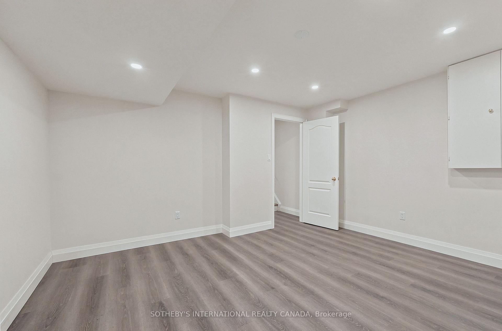 Photo 32 of 93 Eaton Avenue, Toronto, Danforth — HOMEH