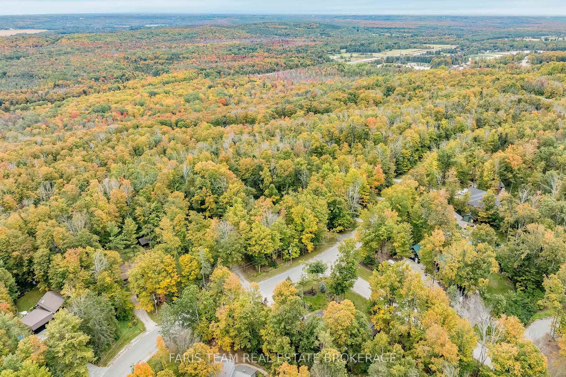 Photo 26 of 21 Slalom Drive, Oro-Medonte, Rural Oro-Medonte — HOMEH