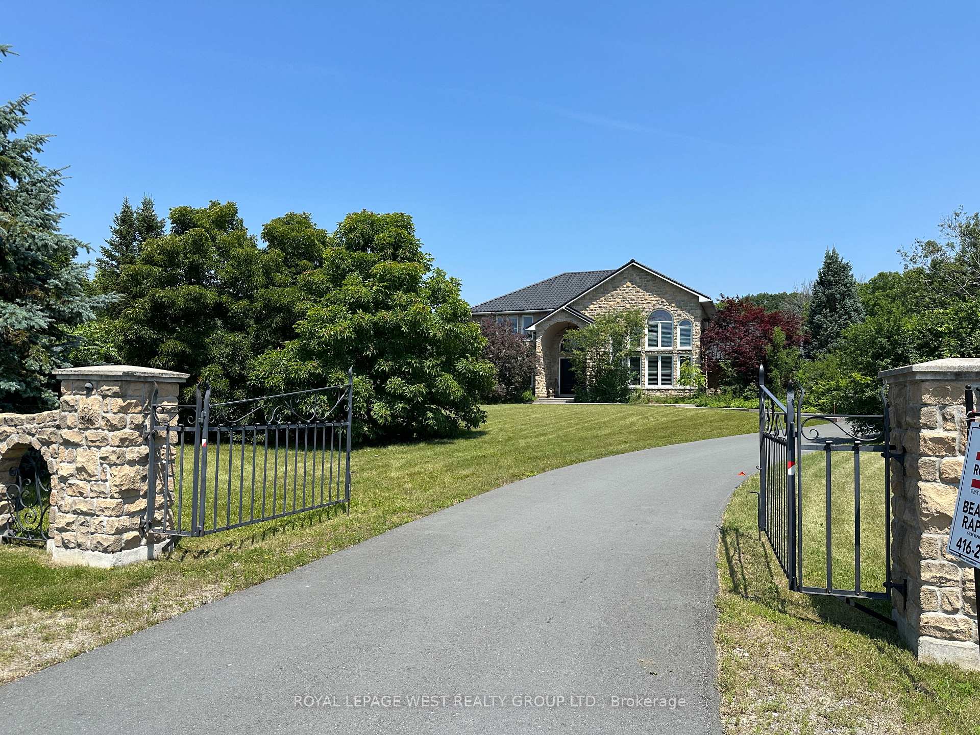 Photo of 107 Nawautin Drive S