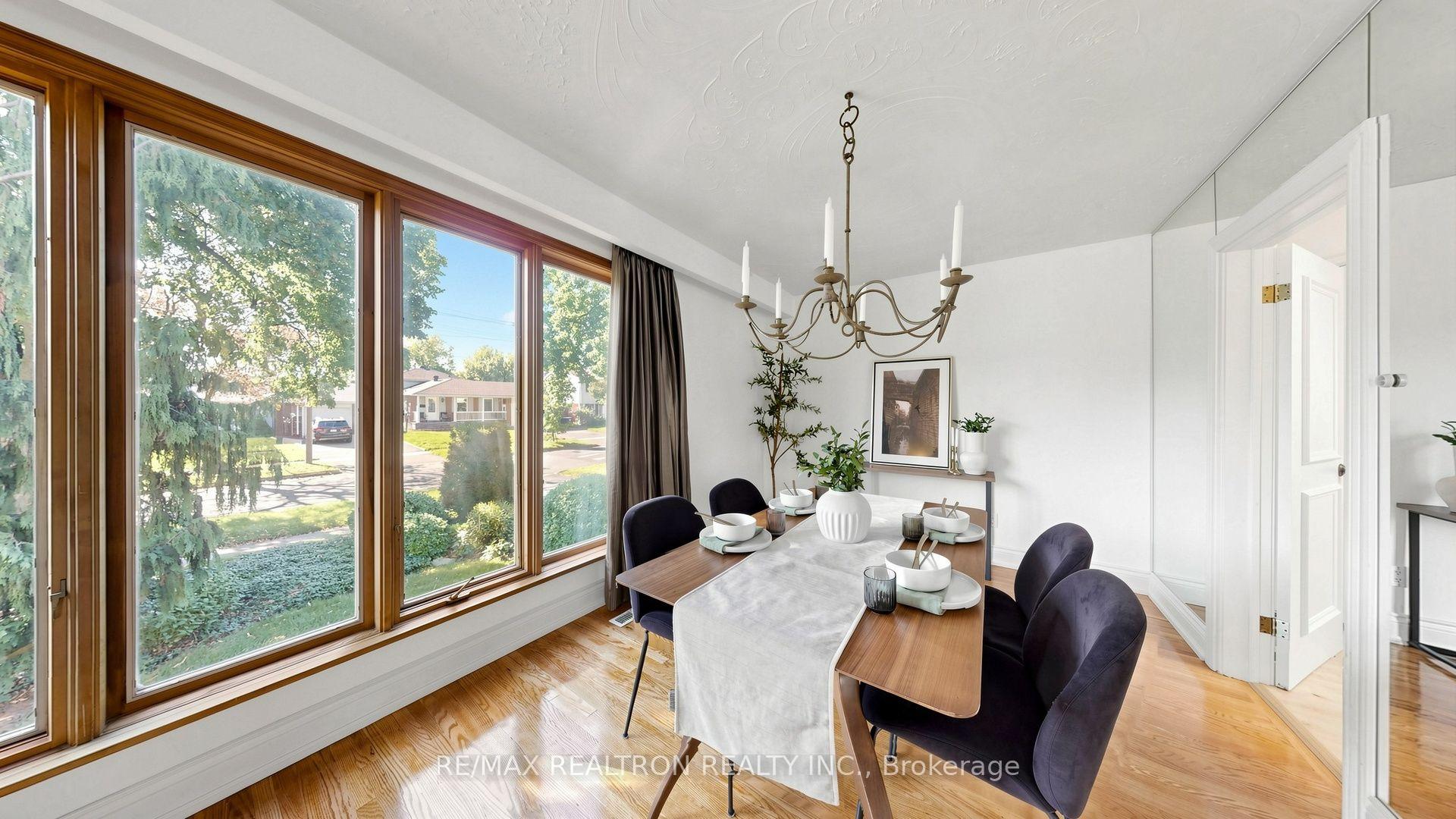 Photo 14 of 54 Dolly Varden Boulevard, Scarborough, Woburn — HOMEH