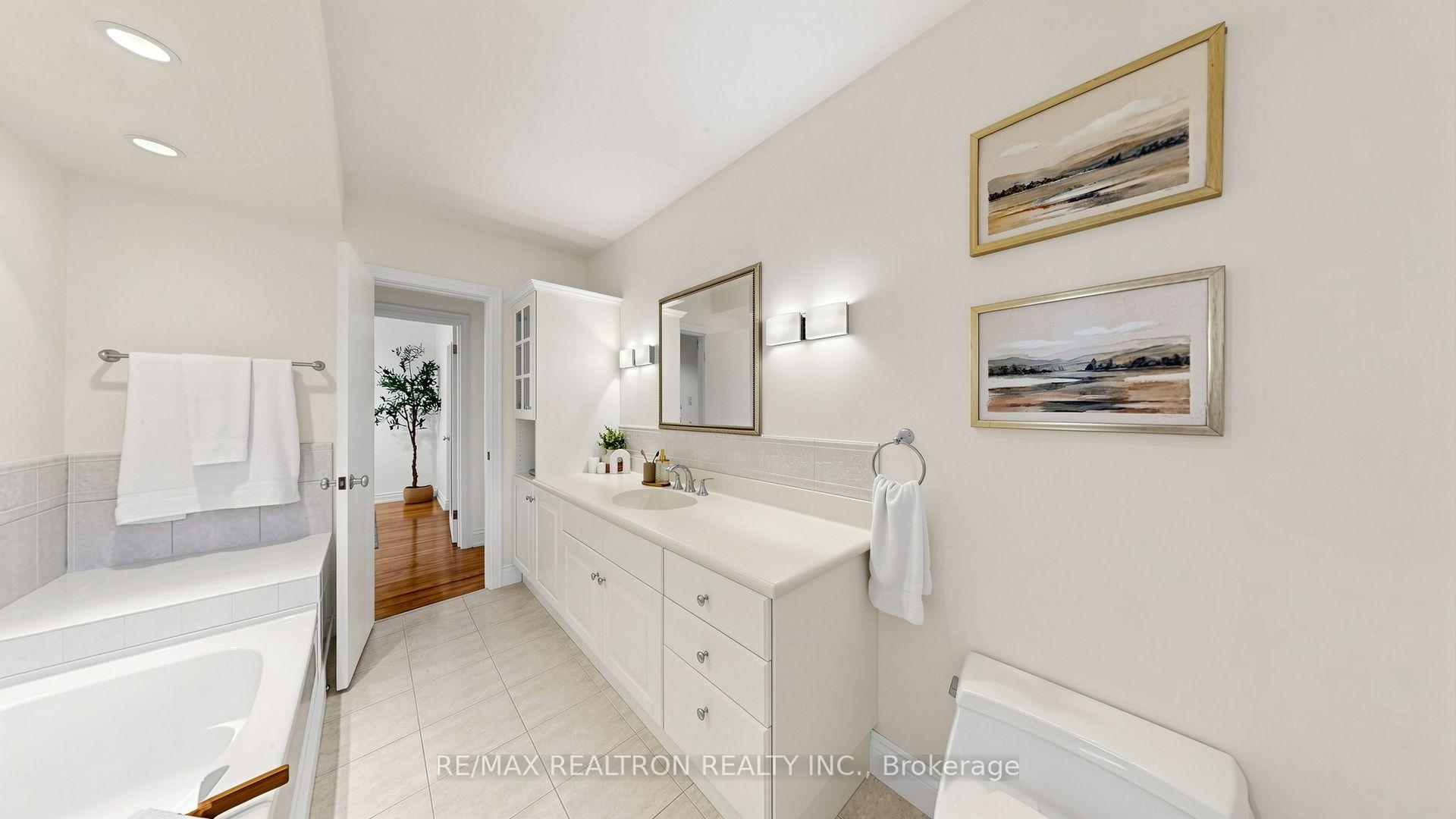 Photo 32 of 54 Dolly Varden Boulevard, Scarborough, Woburn — HOMEH