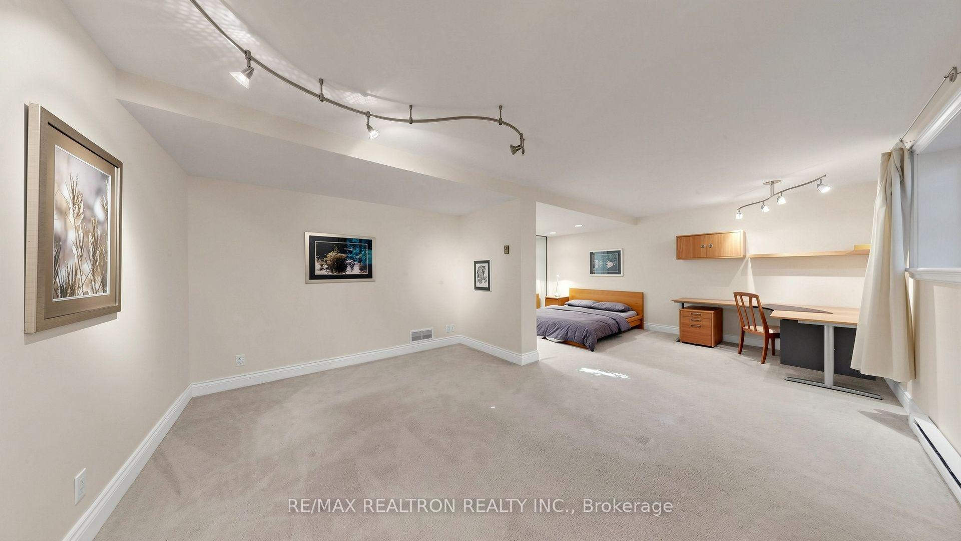 Photo 36 of 54 Dolly Varden Boulevard, Scarborough, Woburn — HOMEH