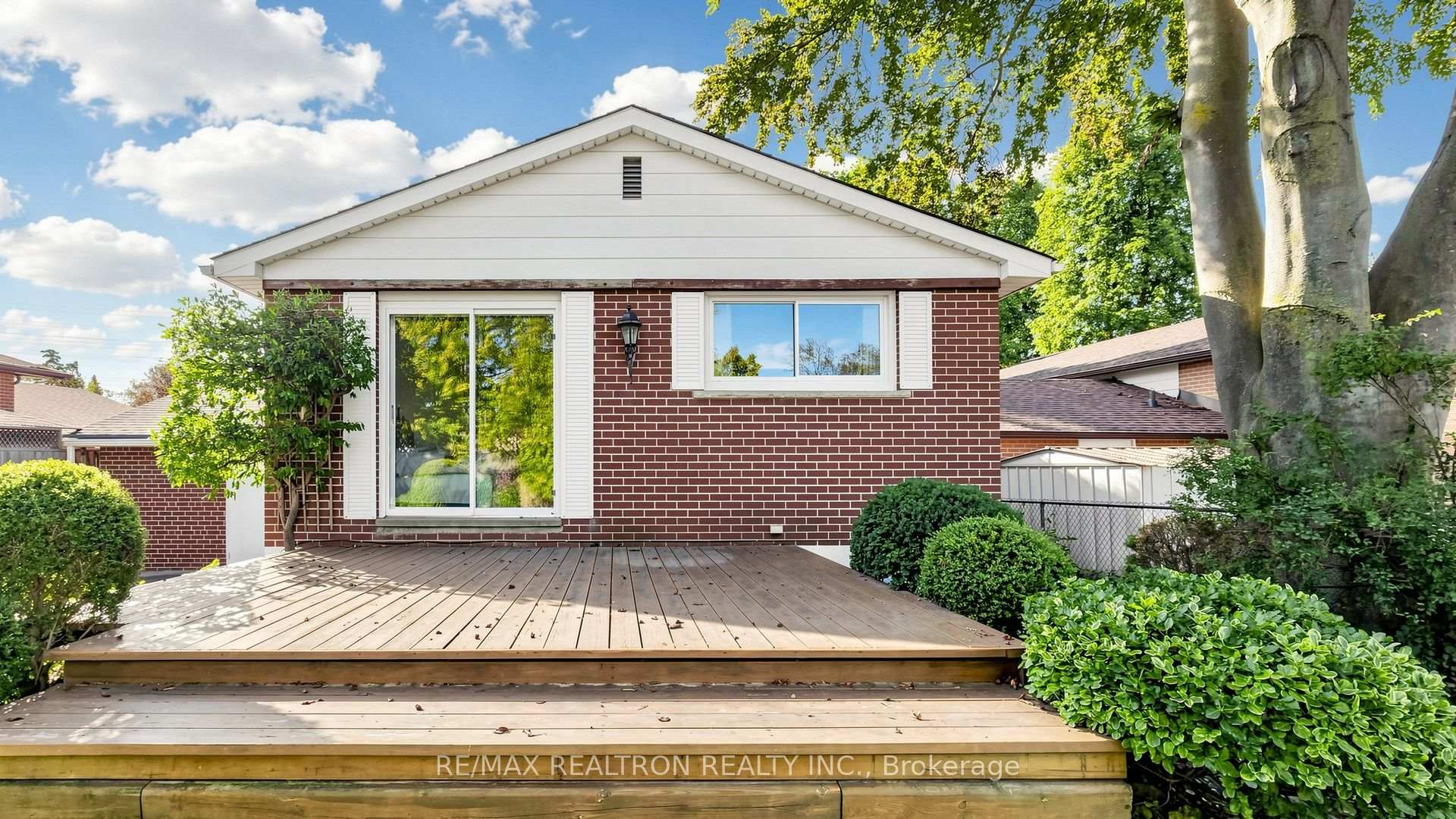 Photo 43 of 54 Dolly Varden Boulevard, Scarborough, Woburn — HOMEH