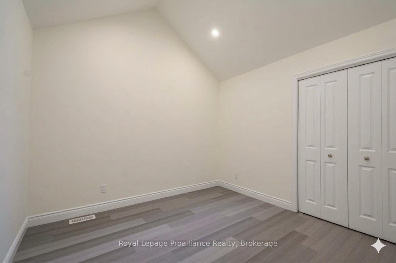 Photo 14 of 119 Farrington Crescent, Prince Edward County, Picton Ward — HOMEH