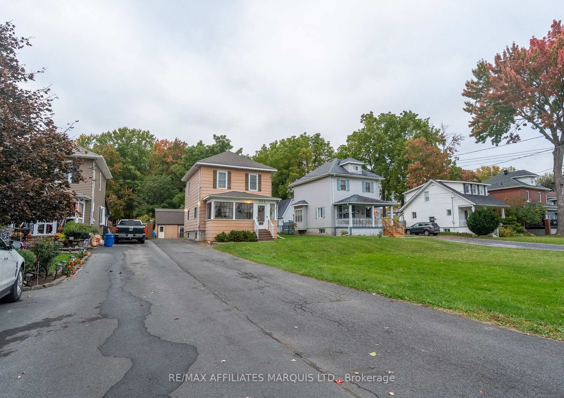 Photo of 311 Fourth Street W