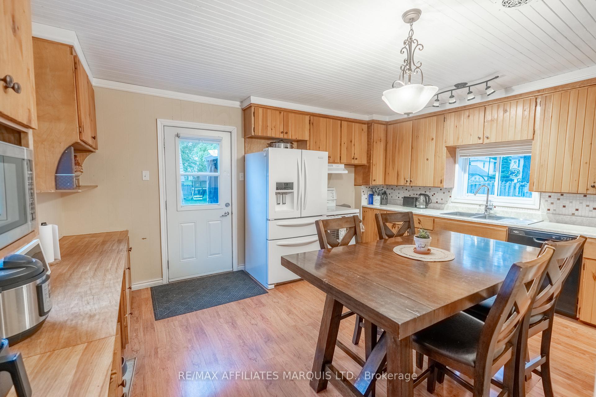 Photo 7 of 311 Fourth Street W, Cornwall, Cornwall — HOMEH