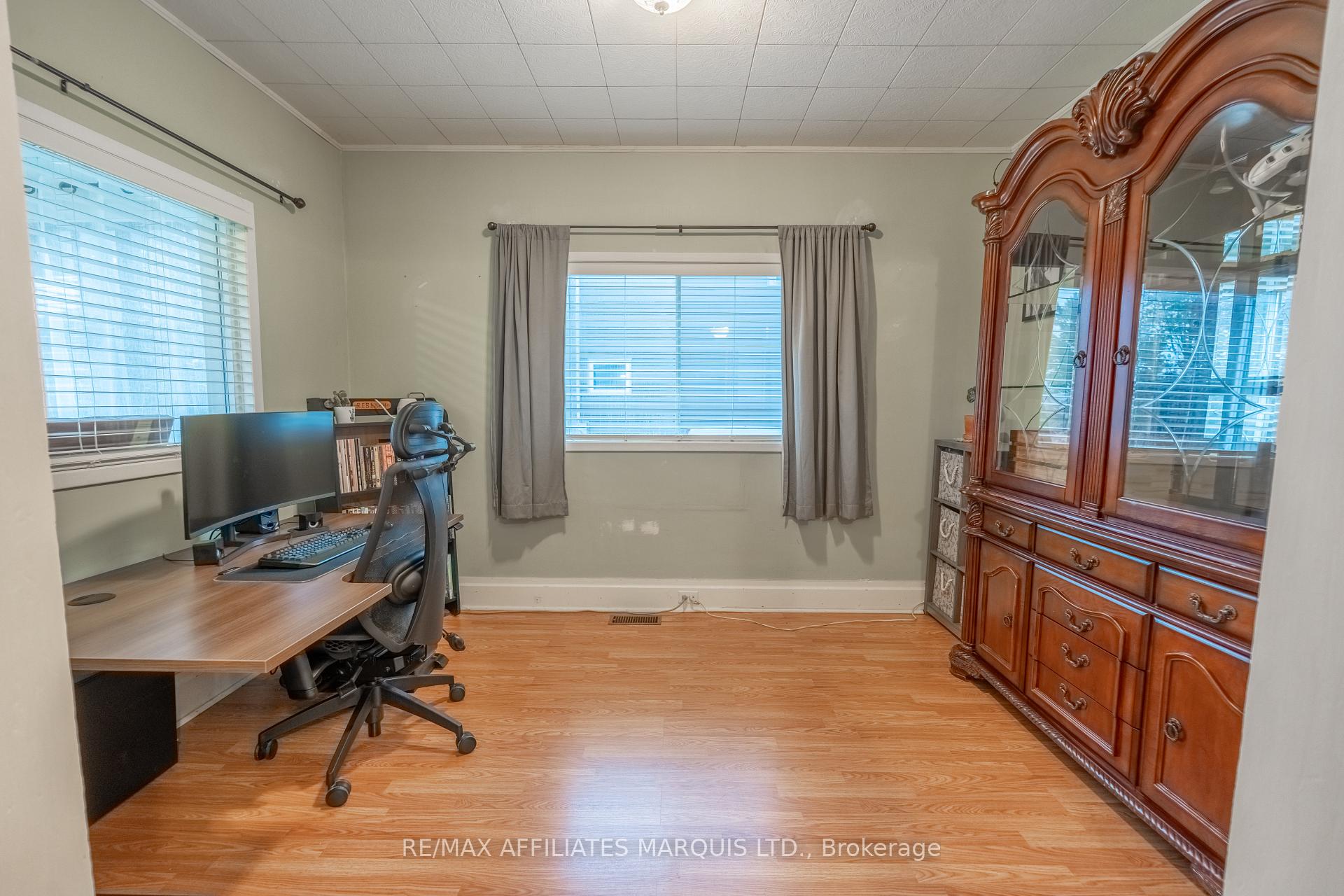 Photo 12 of 311 Fourth Street W, Cornwall, Cornwall — HOMEH