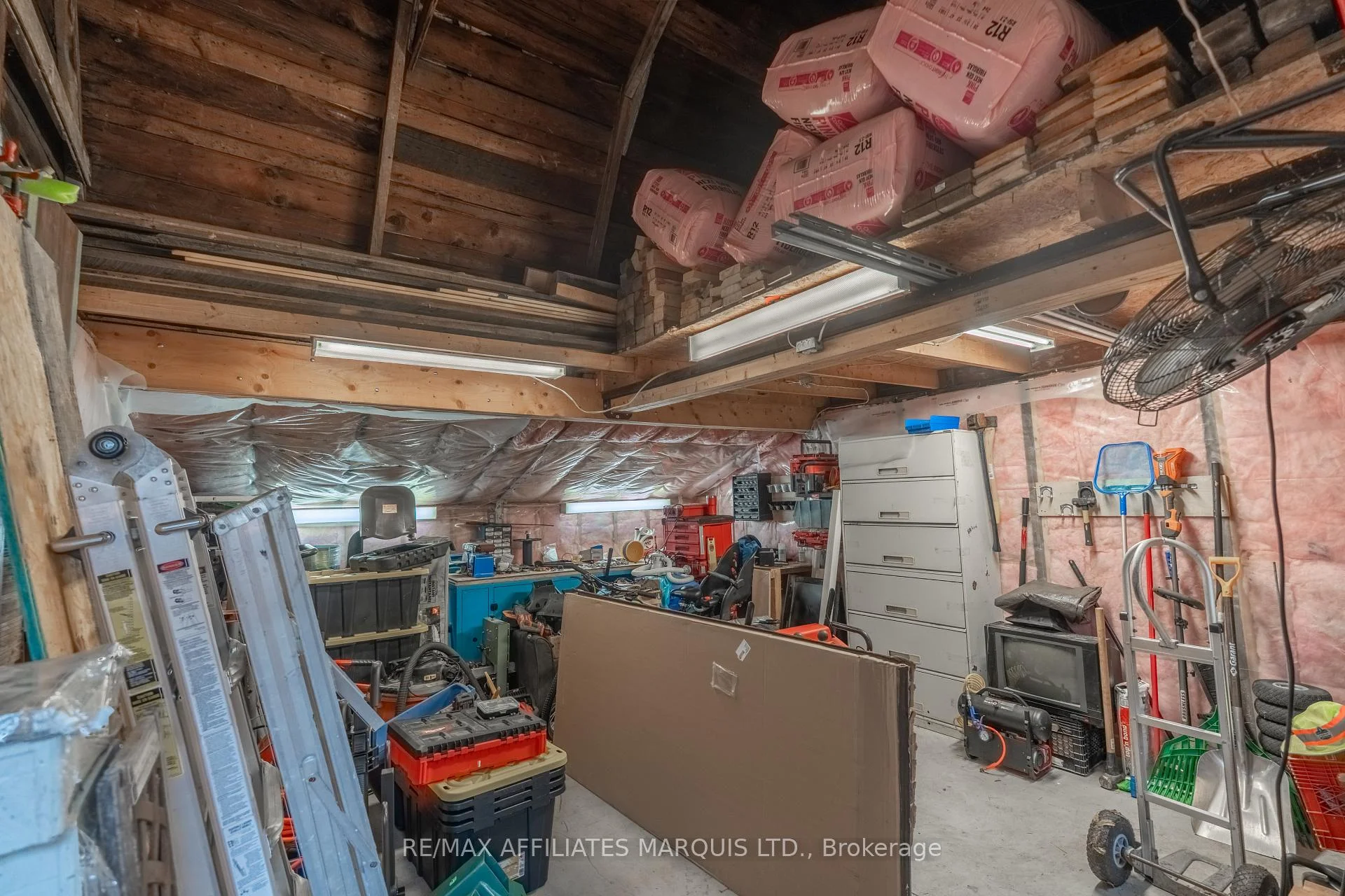 Photo 31 of 311 Fourth Street W, Cornwall, Cornwall — HOMEH