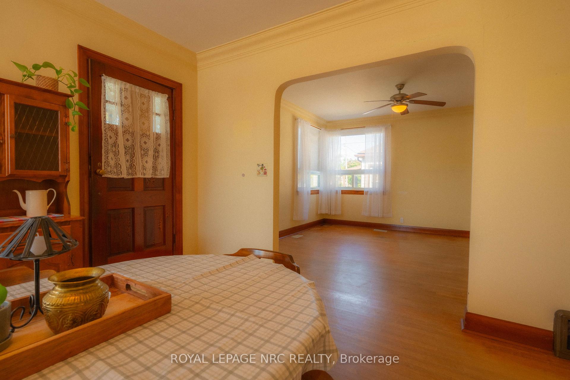 Photo 15 of 56 Lyons Avenue, Welland, Lincoln/Crowland — HOMEH