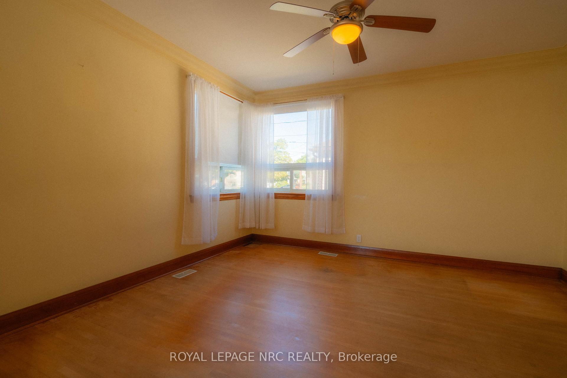Photo 16 of 56 Lyons Avenue, Welland, Lincoln/Crowland — HOMEH