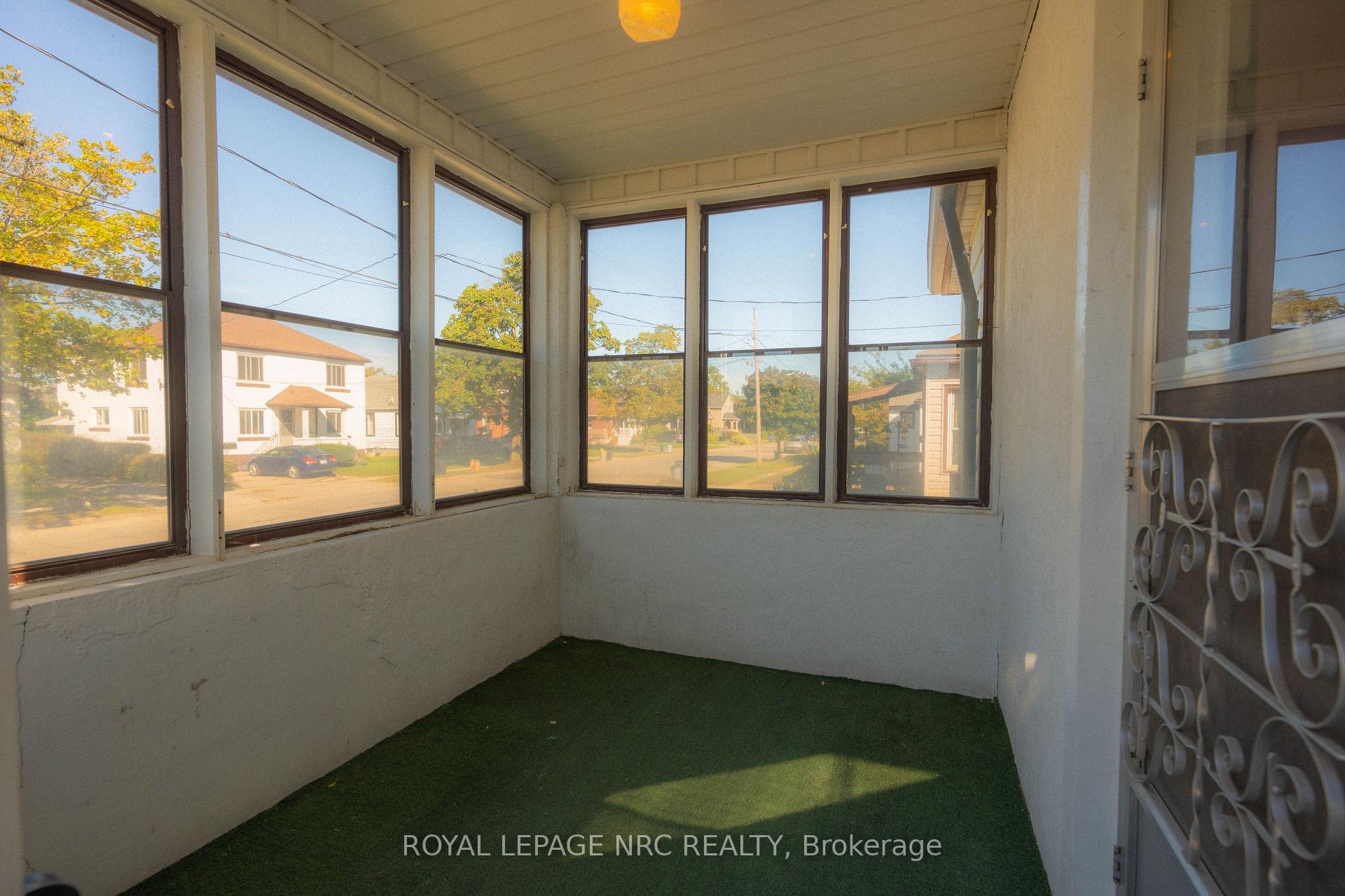 Photo 18 of 56 Lyons Avenue, Welland, Lincoln/Crowland — HOMEH