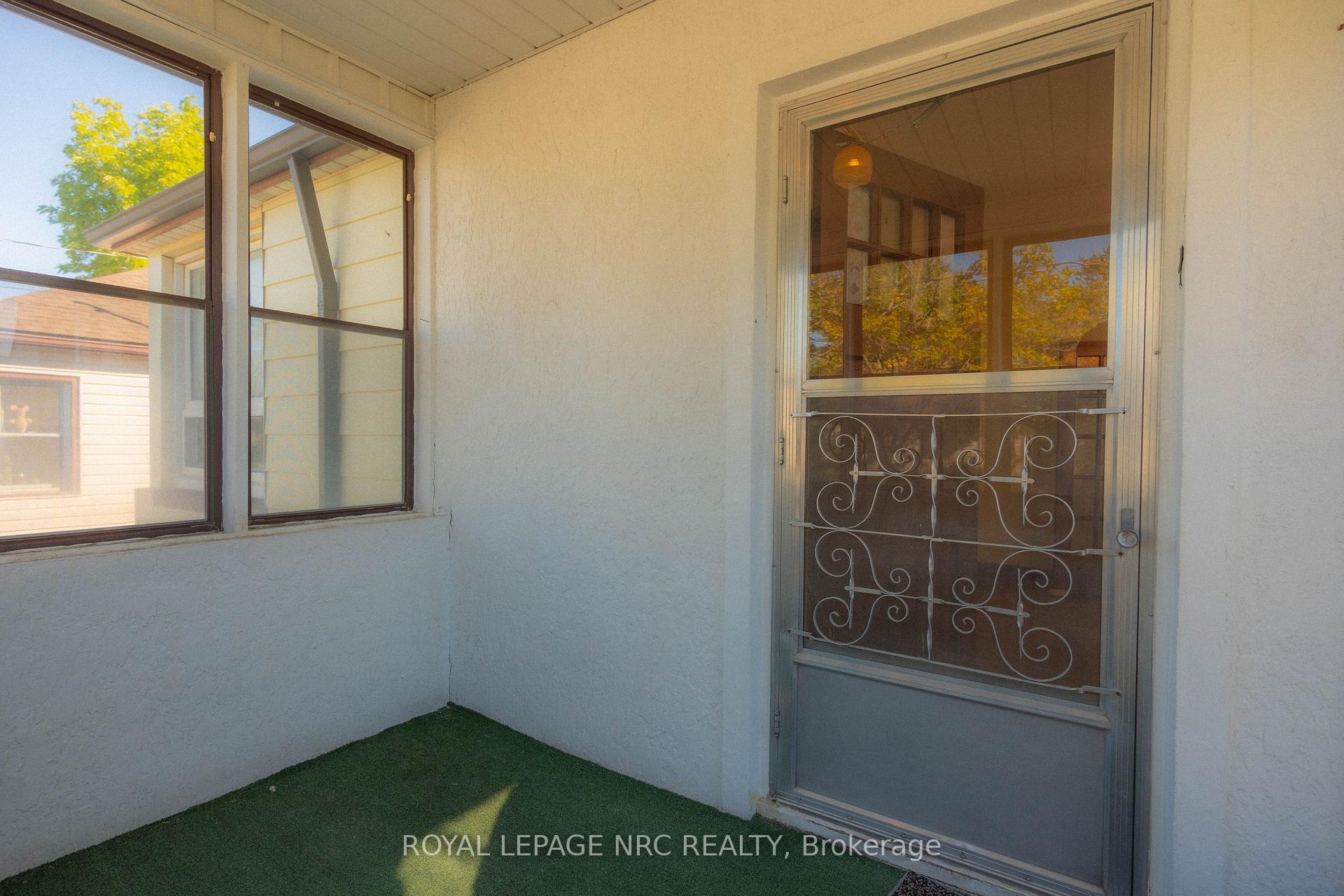 Photo 19 of 56 Lyons Avenue, Welland, Lincoln/Crowland — HOMEH