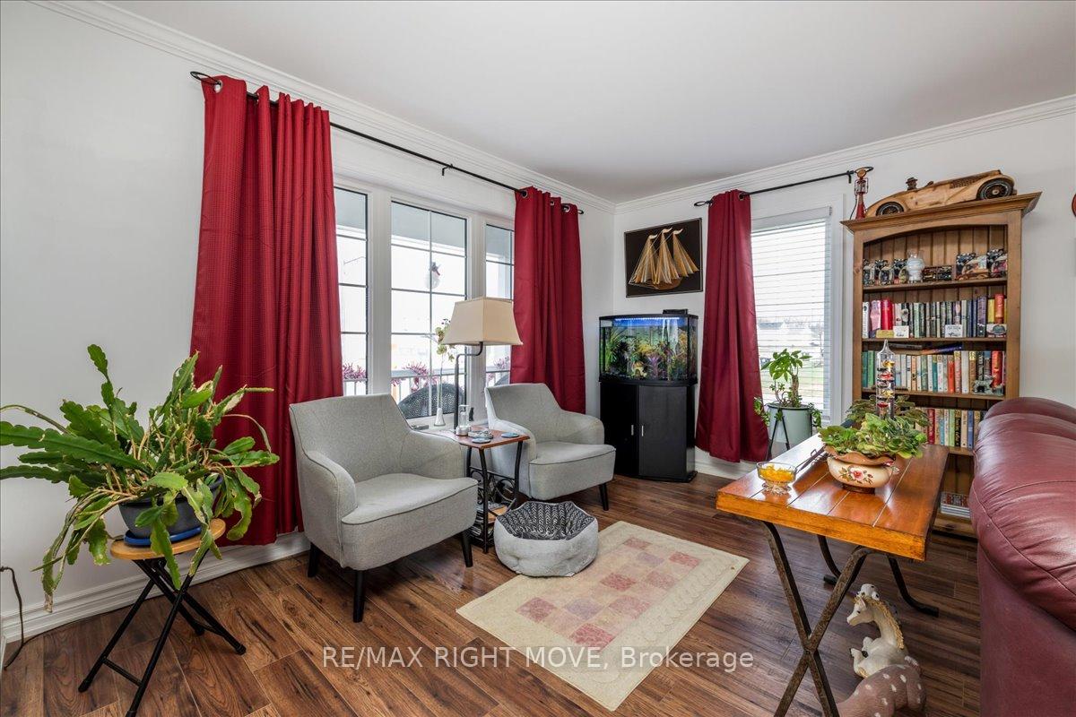 Photo 4 of 1 Sinclair Crescent, Ramara, Atherley — HOMEH