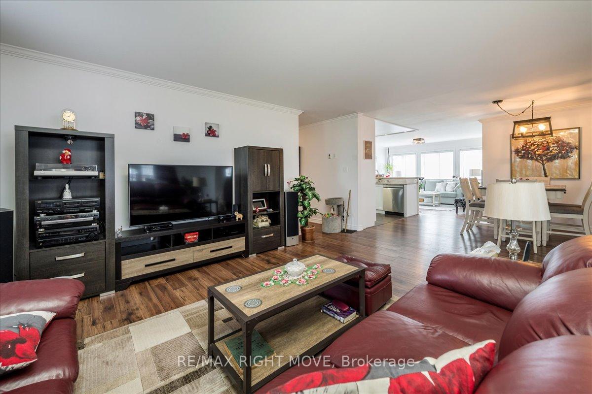 Photo 7 of 1 Sinclair Crescent, Ramara, Atherley — HOMEH