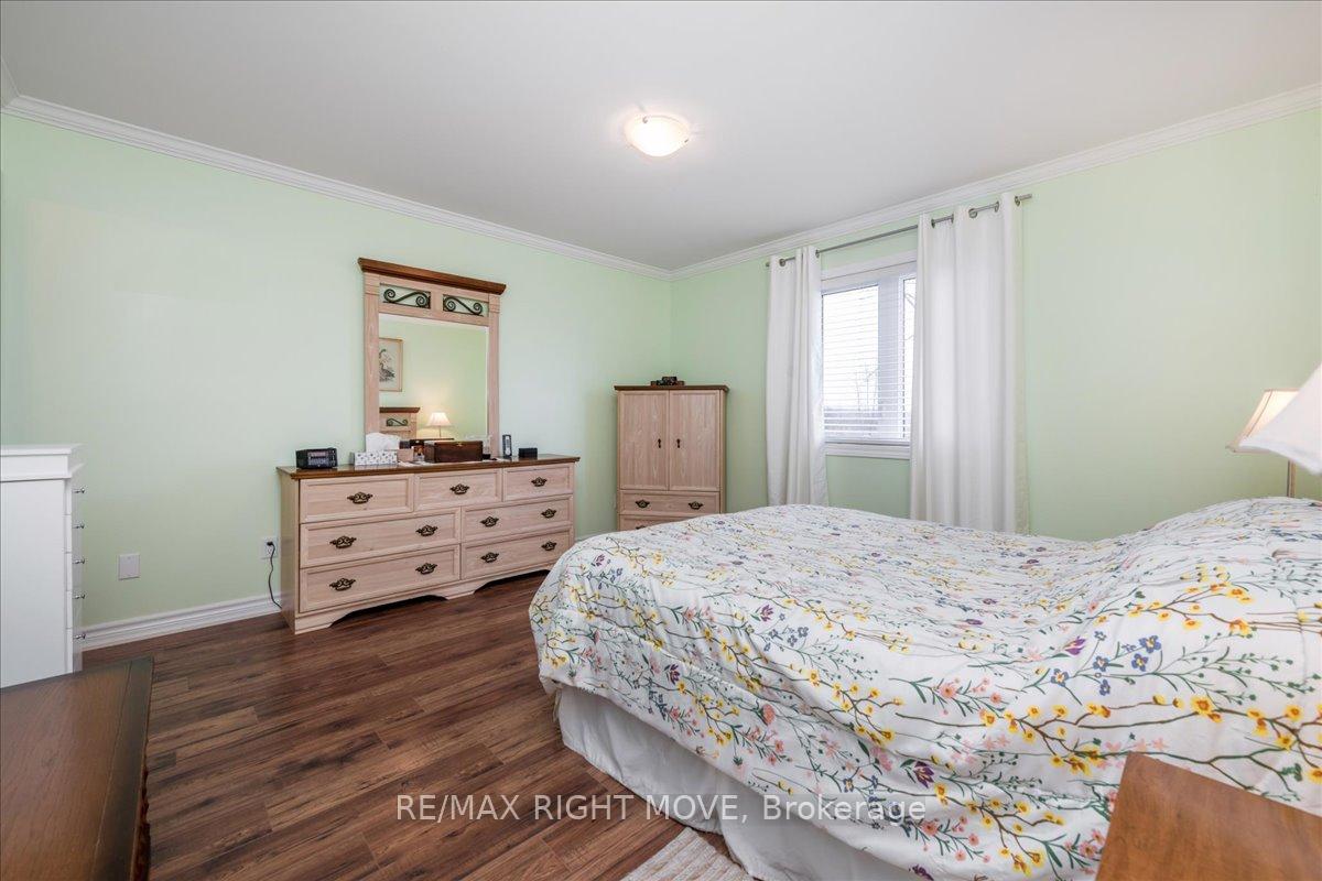 Photo 16 of 1 Sinclair Crescent, Ramara, Atherley — HOMEH