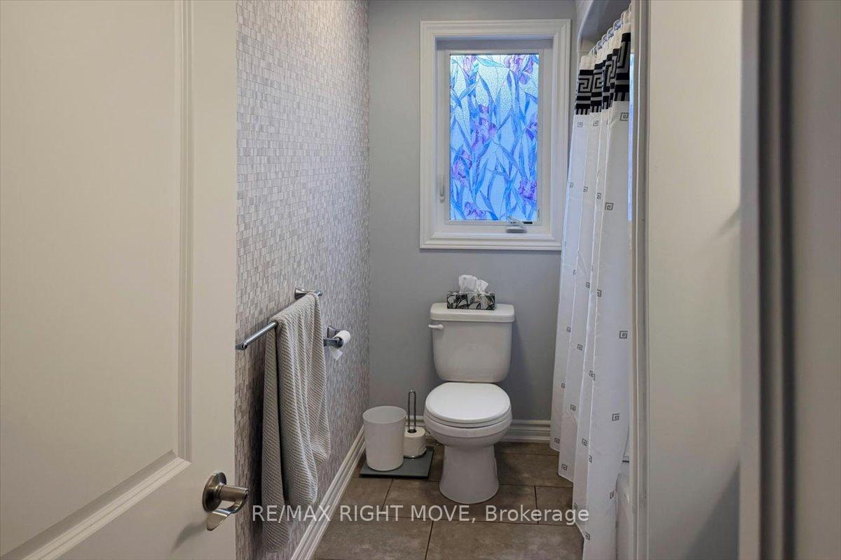 Photo 20 of 1 Sinclair Crescent, Ramara, Atherley — HOMEH