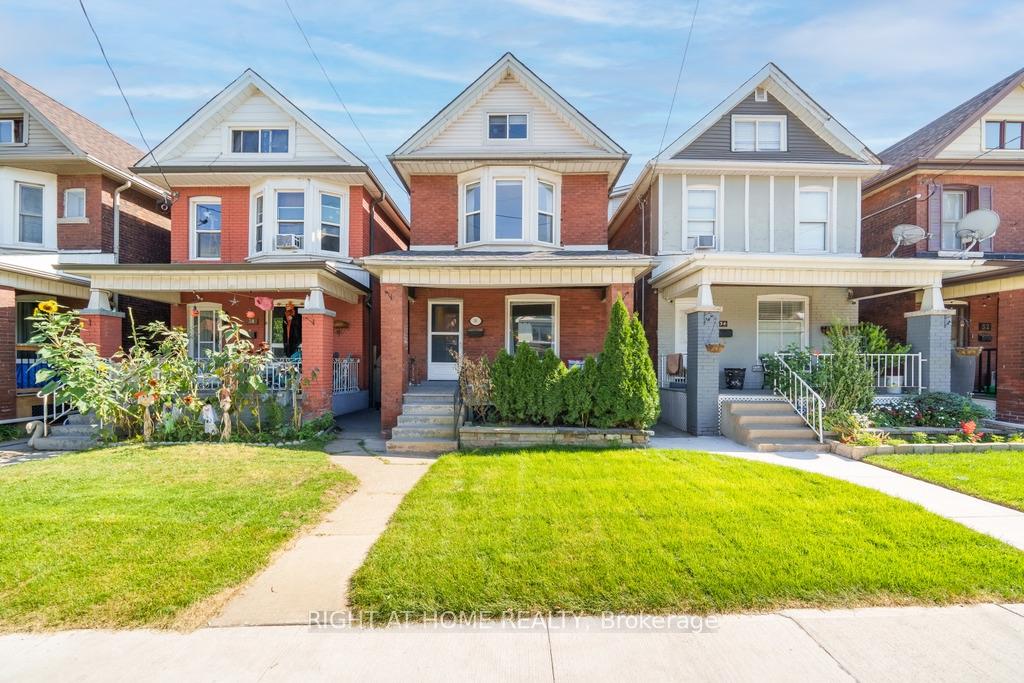 Photo of 36 Sherman Avenue N