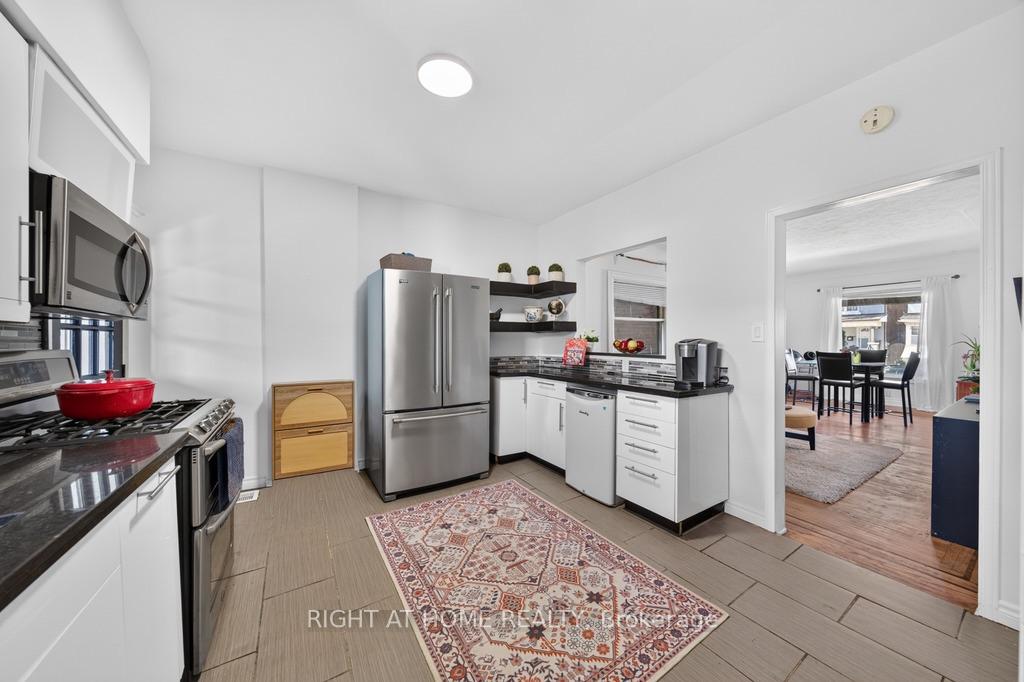 Photo 13 of 36 Sherman Avenue N, Hamilton, Stipley — HOMEH