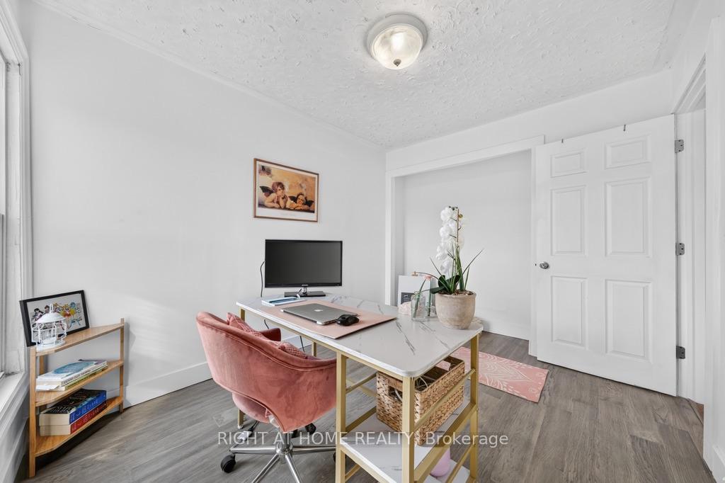Photo 19 of 36 Sherman Avenue N, Hamilton, Stipley — HOMEH