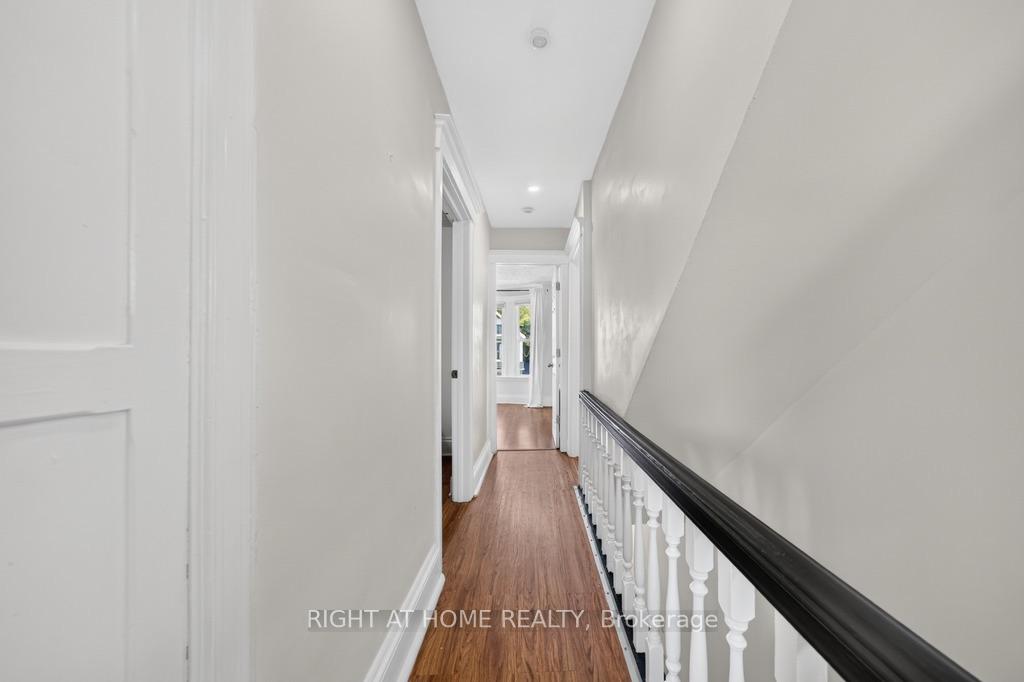 Photo 23 of 36 Sherman Avenue N, Hamilton, Stipley — HOMEH