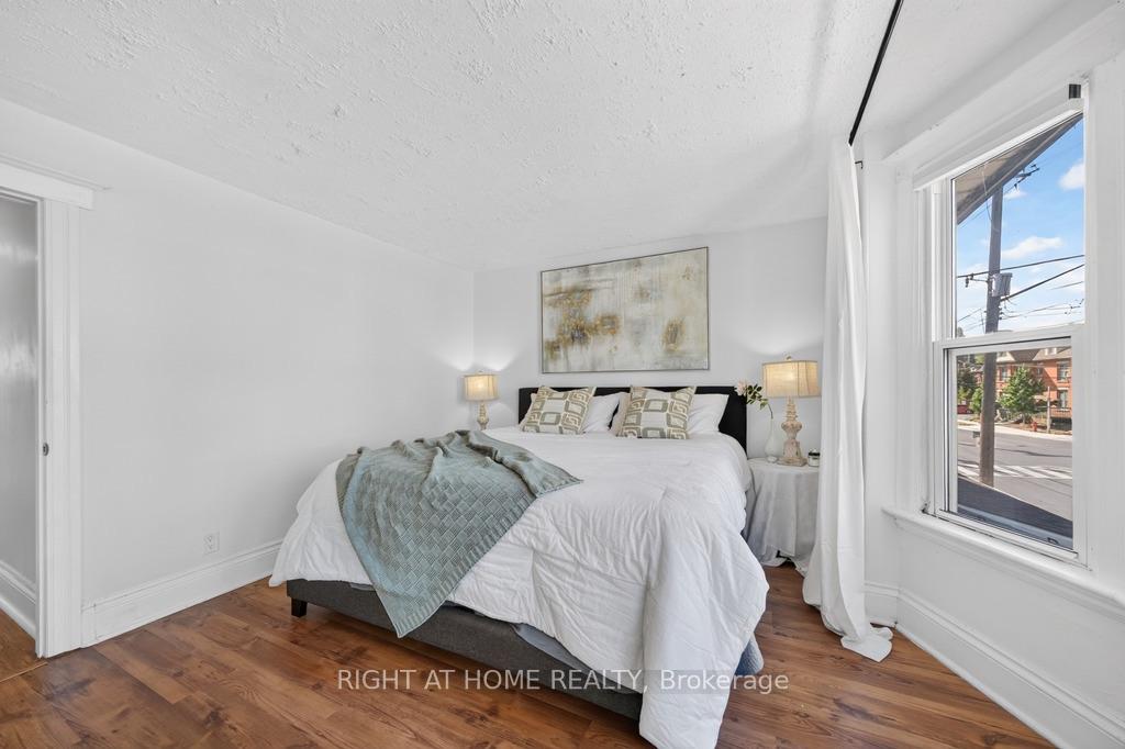 Photo 27 of 36 Sherman Avenue N, Hamilton, Stipley — HOMEH