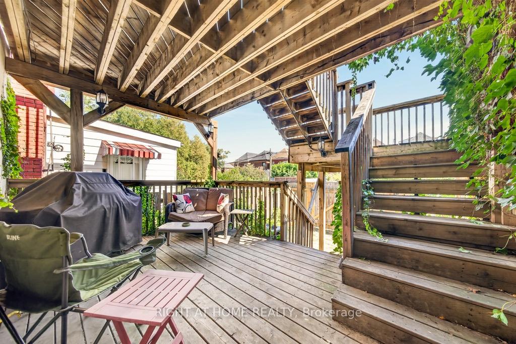 Photo 40 of 36 Sherman Avenue N, Hamilton, Stipley — HOMEH