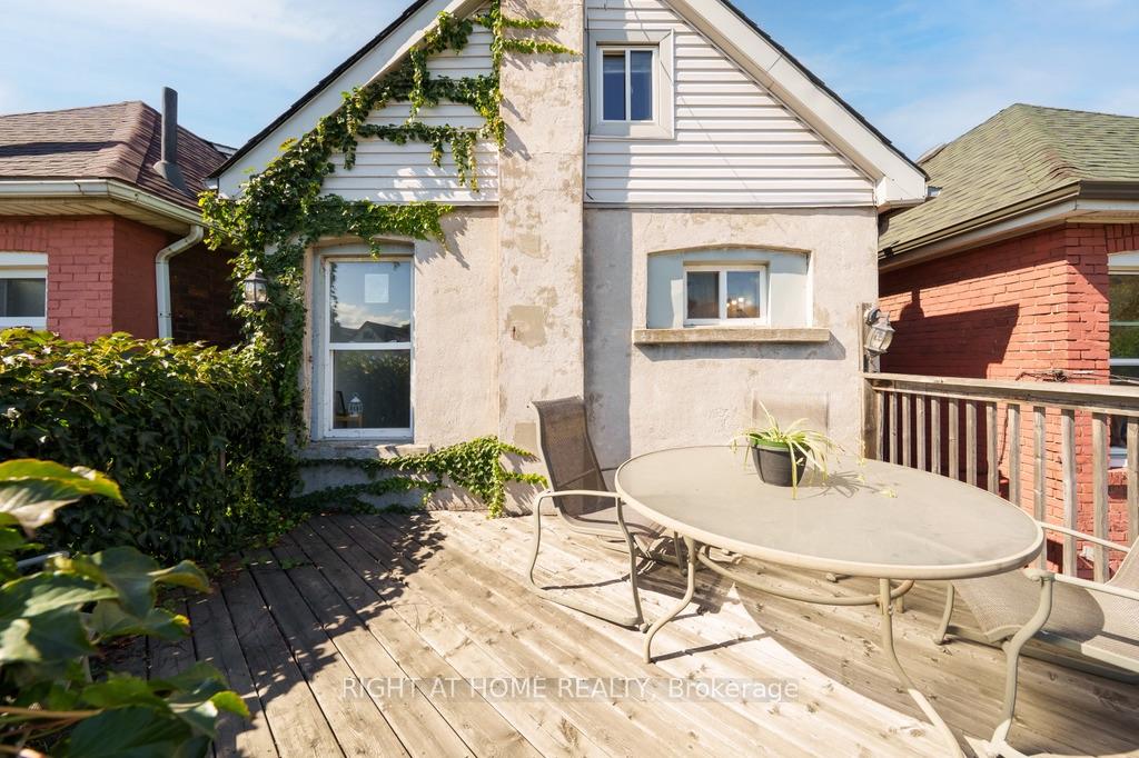Photo 42 of 36 Sherman Avenue N, Hamilton, Stipley — HOMEH