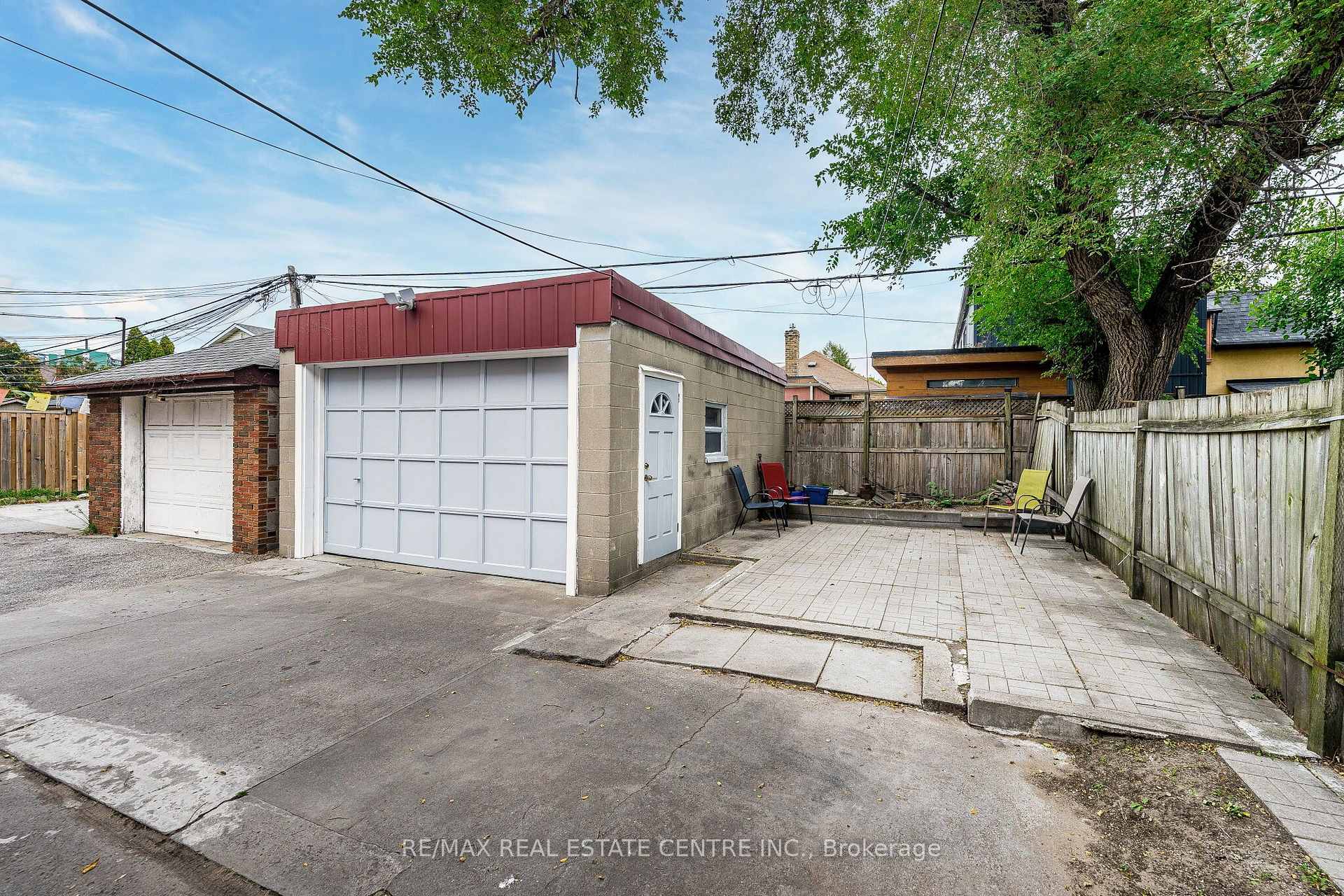 Photo 36 of 665 Jane Street, Toronto, Rockcliffe-Smythe — HOMEH