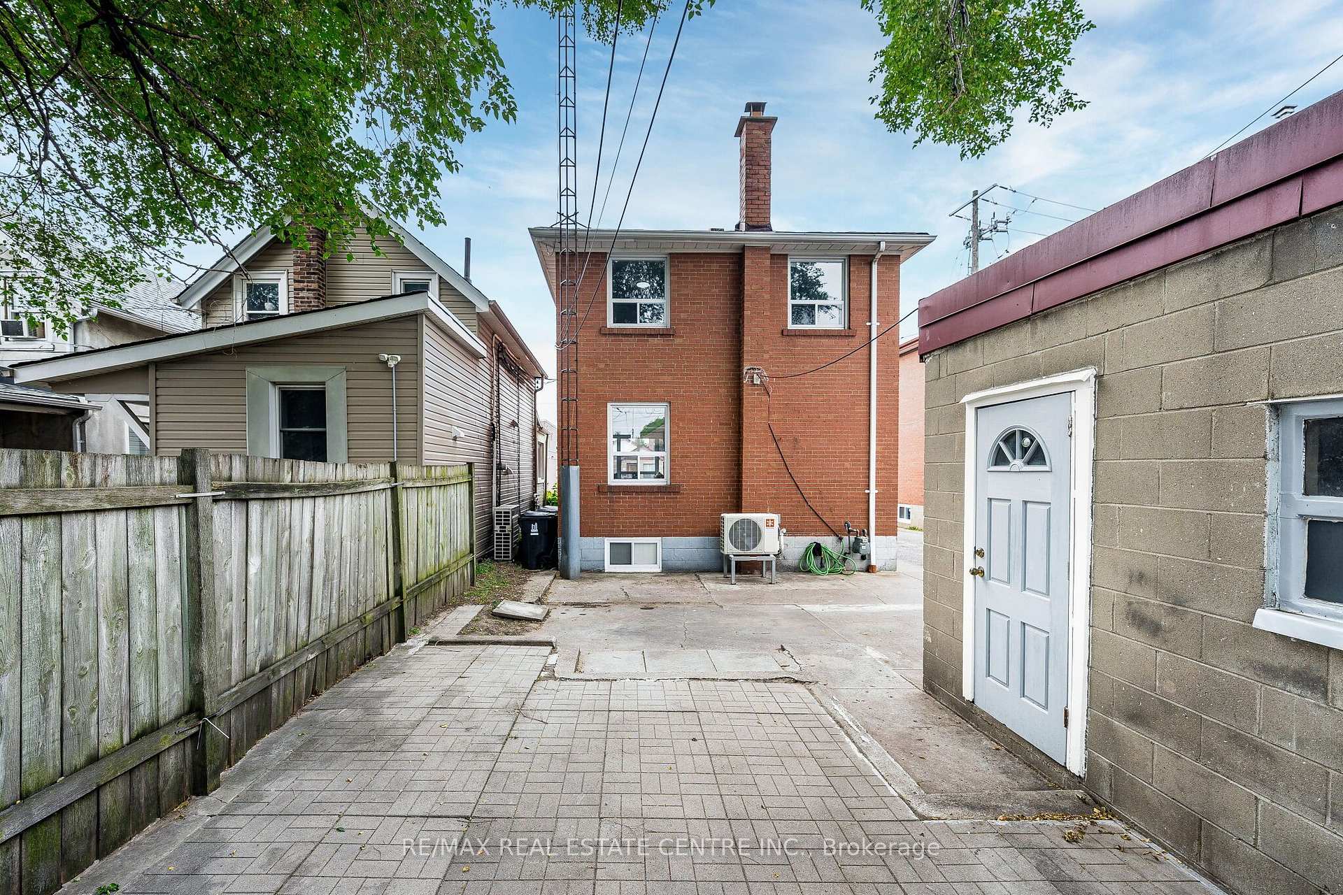 Photo 37 of 665 Jane Street, Toronto, Rockcliffe-Smythe — HOMEH