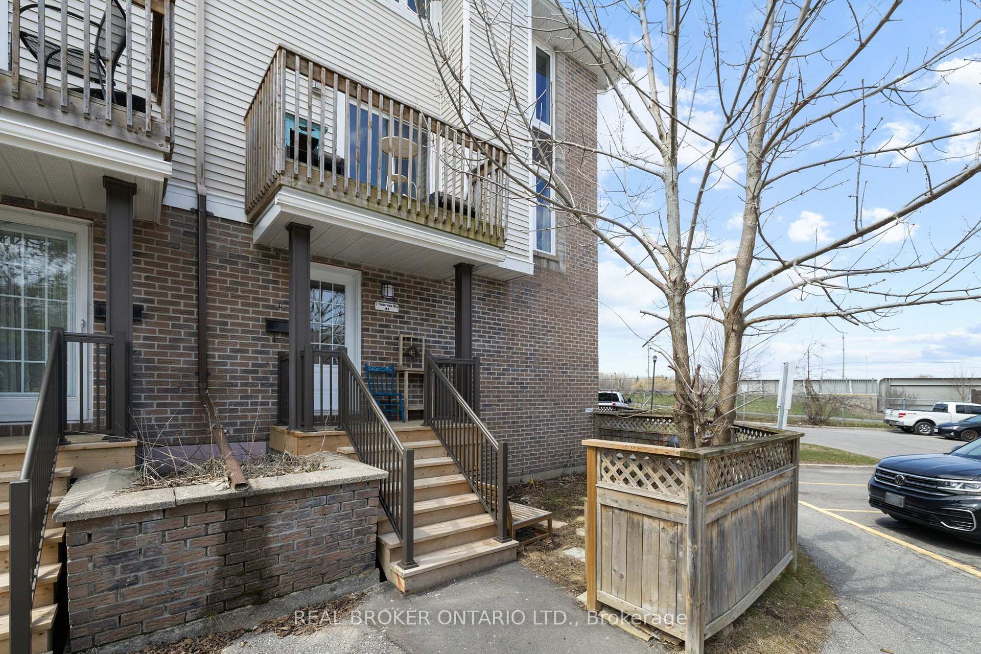 Photo 2 of Unit 3, 7 Timberview Way, Ottawa, Westcliffe Estates — HOMEH
