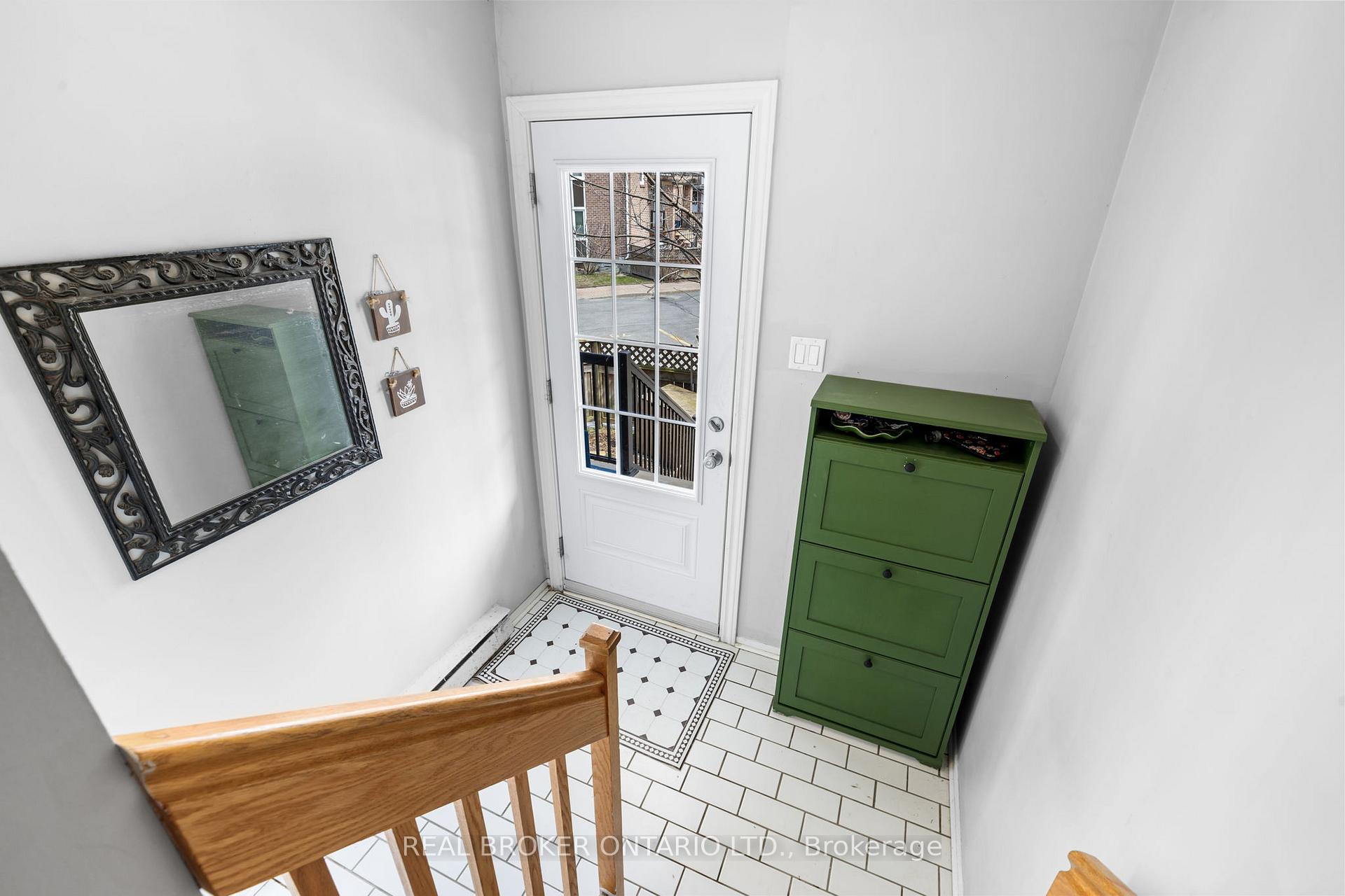 Photo 5 of Unit 3, 7 Timberview Way, Ottawa, Westcliffe Estates — HOMEH