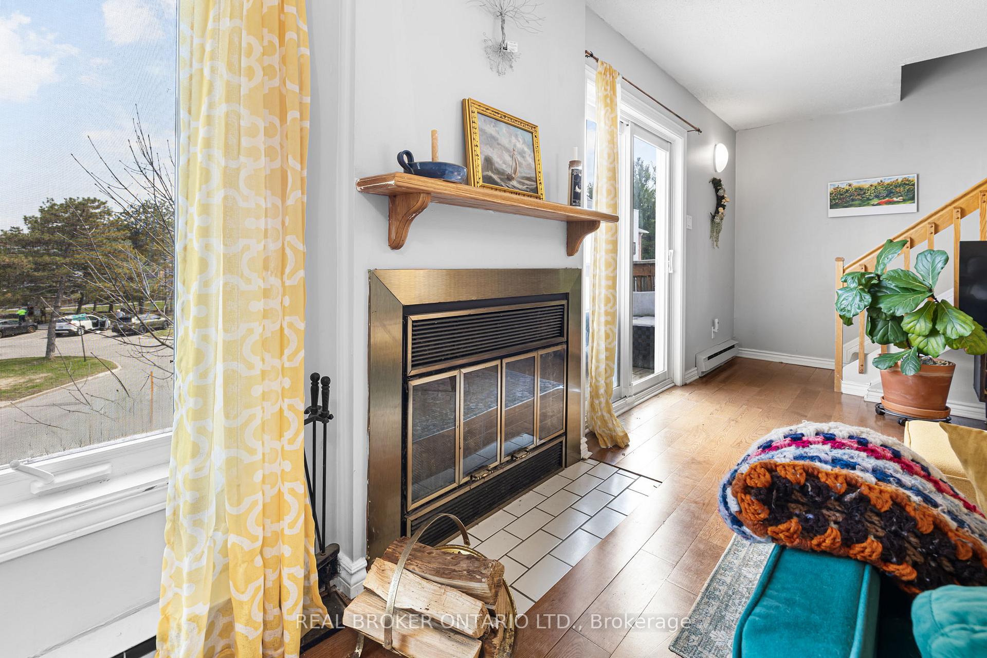 Photo 13 of Unit 3, 7 Timberview Way, Ottawa, Westcliffe Estates — HOMEH