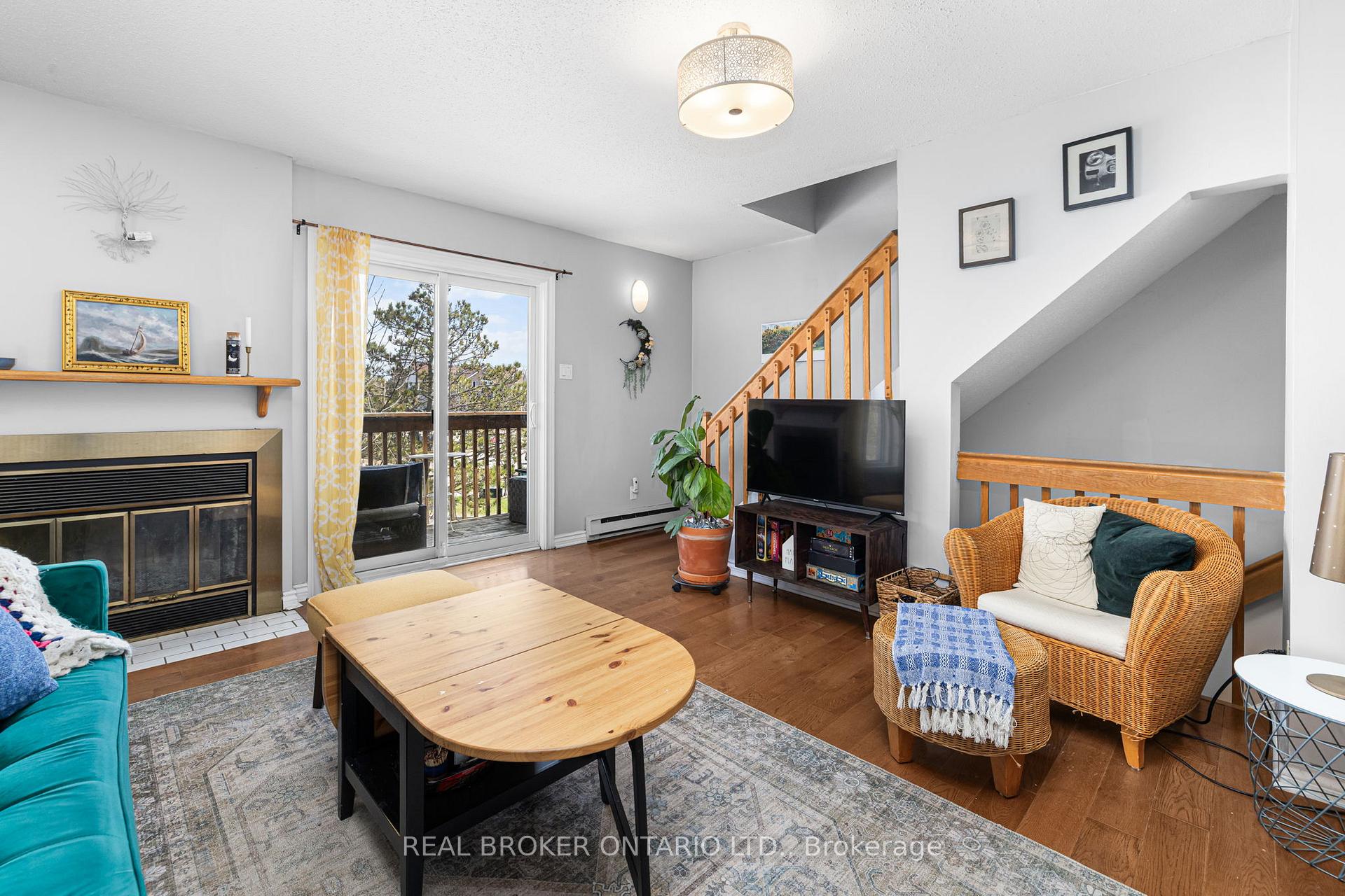 Photo 18 of Unit 3, 7 Timberview Way, Ottawa, Westcliffe Estates — HOMEH