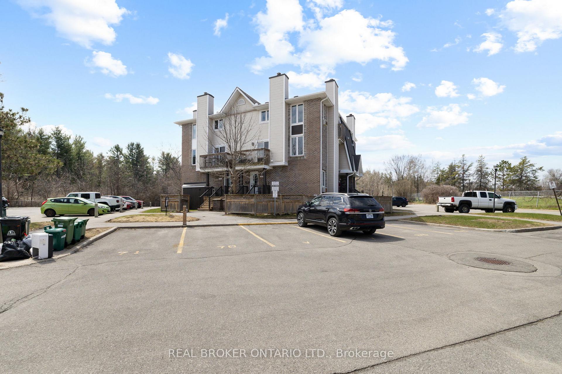 Photo 31 of Unit 3, 7 Timberview Way, Ottawa, Westcliffe Estates — HOMEH