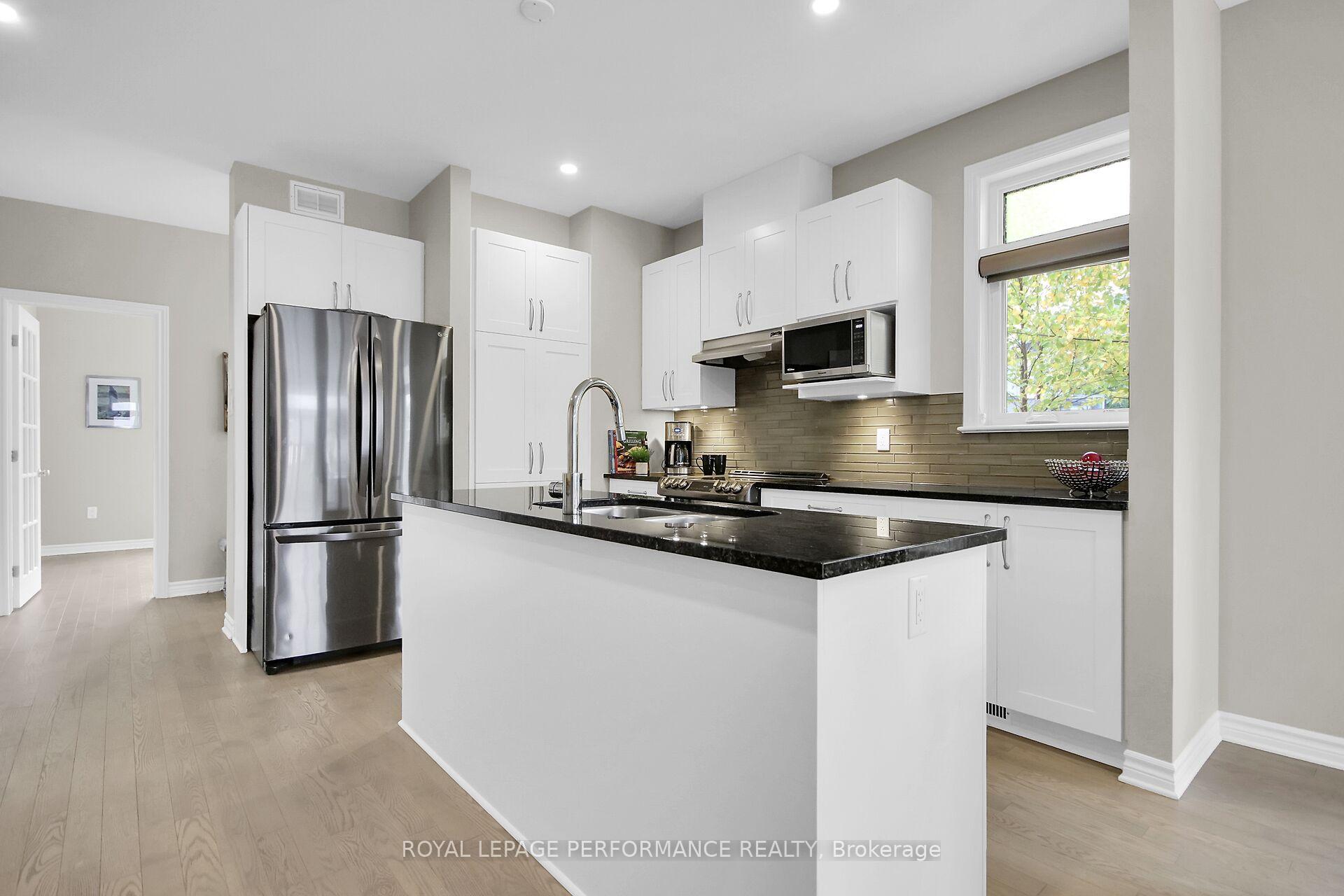 Photo 8 of 522 Silverbell Crescent, Ottawa, Blossom Park/Kemp Park/Findlay Creek — HOMEH