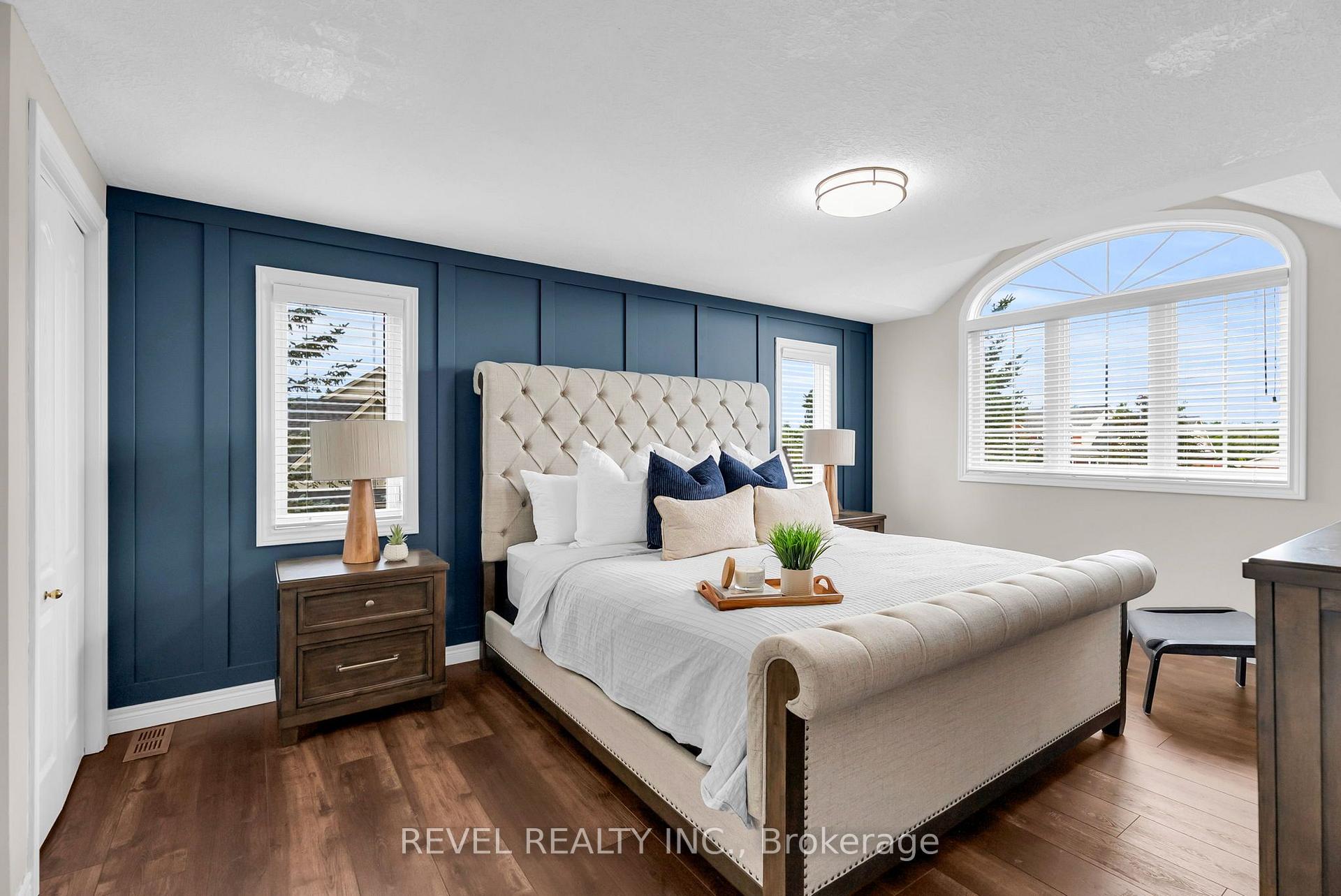 Photo 19 of 14 Devonleigh Drive, Amaranth, Rural Amaranth — HOMEH
