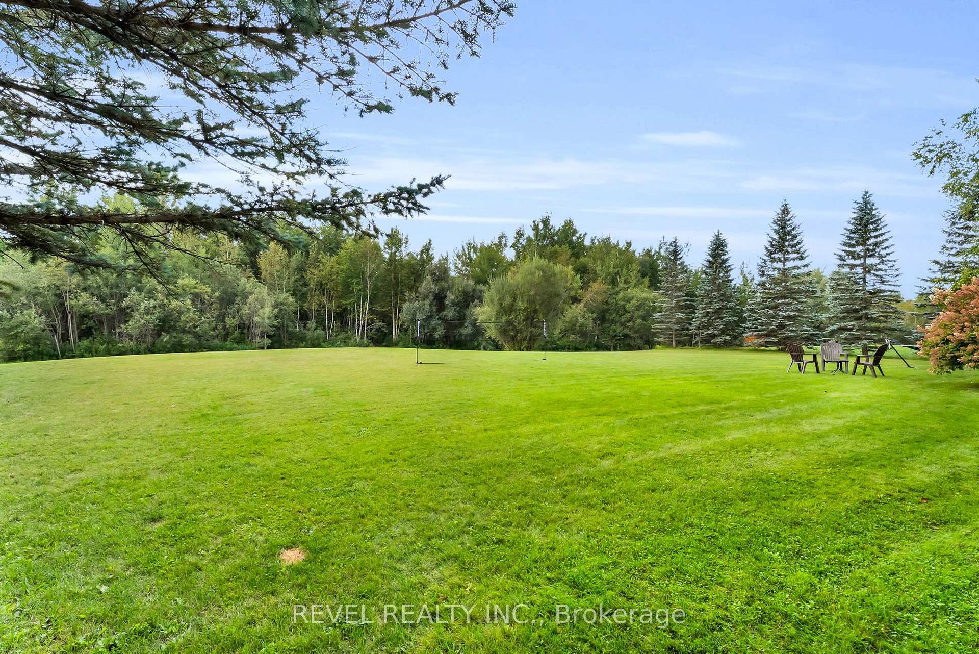 Photo 40 of 14 Devonleigh Drive, Amaranth, Rural Amaranth — HOMEH