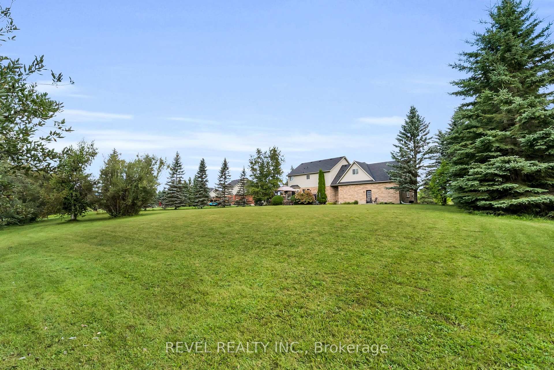 Photo 41 of 14 Devonleigh Drive, Amaranth, Rural Amaranth — HOMEH