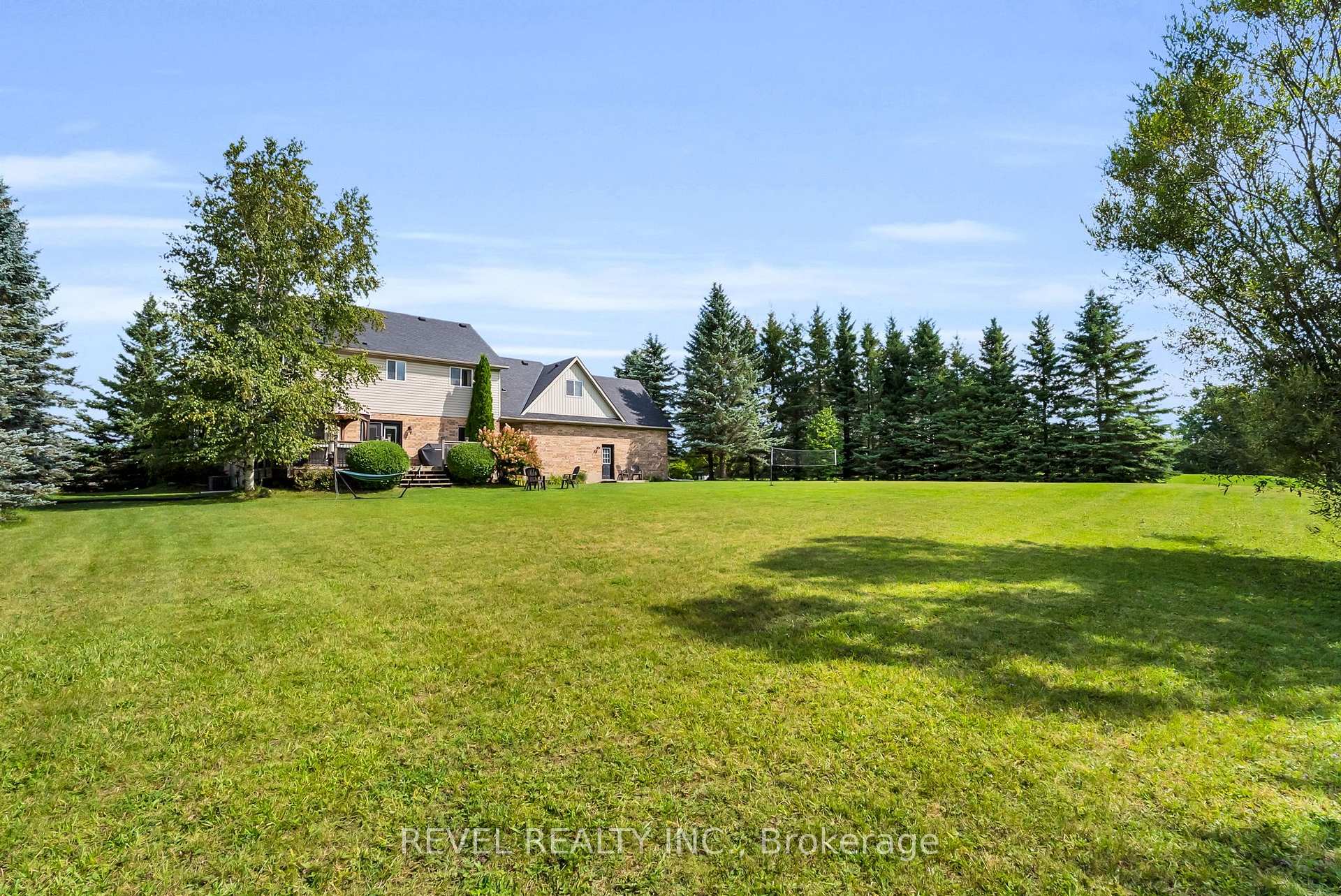 Photo 42 of 14 Devonleigh Drive, Amaranth, Rural Amaranth — HOMEH
