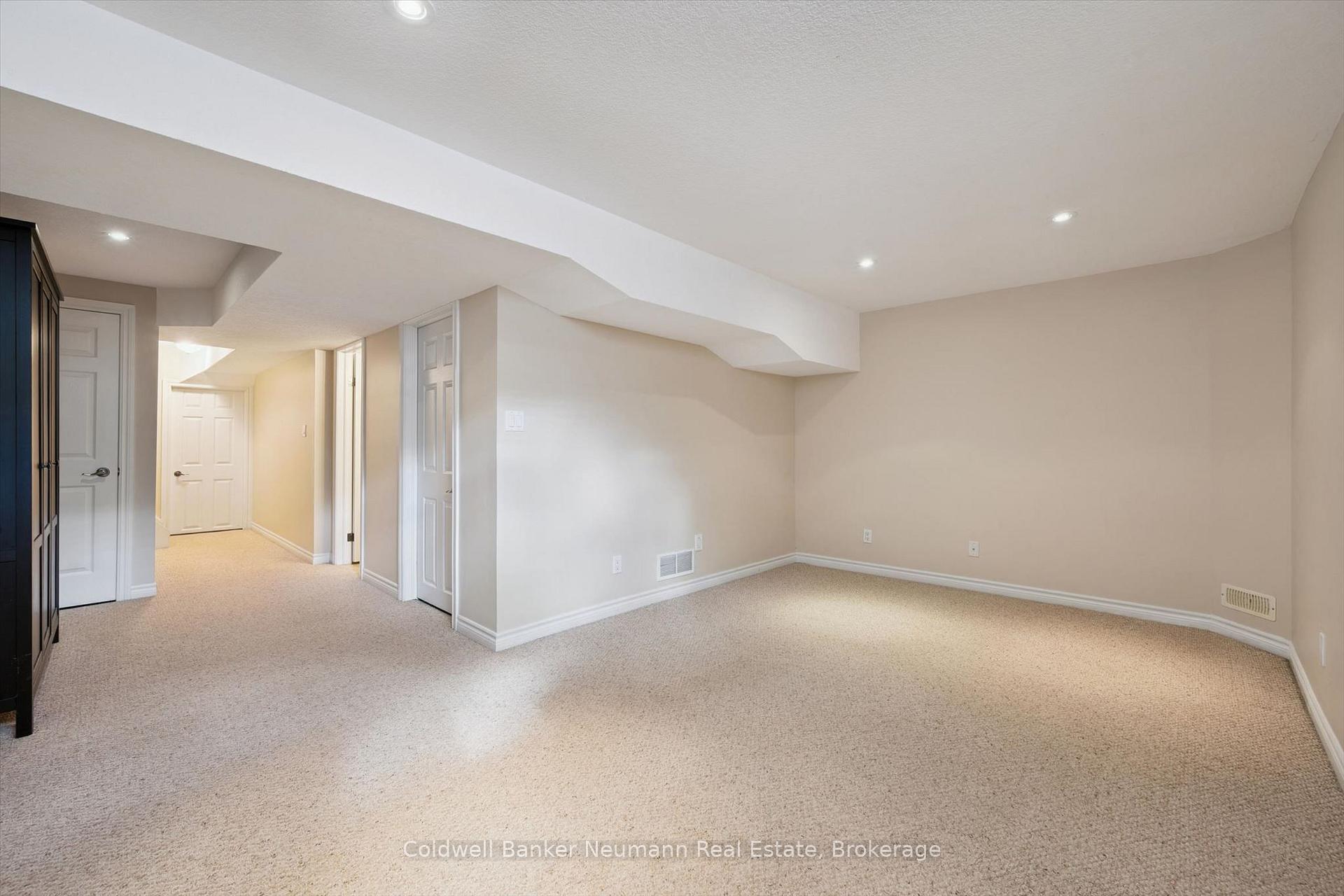 Photo 20 of 89 Washburn Drive, Guelph, Grange Road — HOMEH