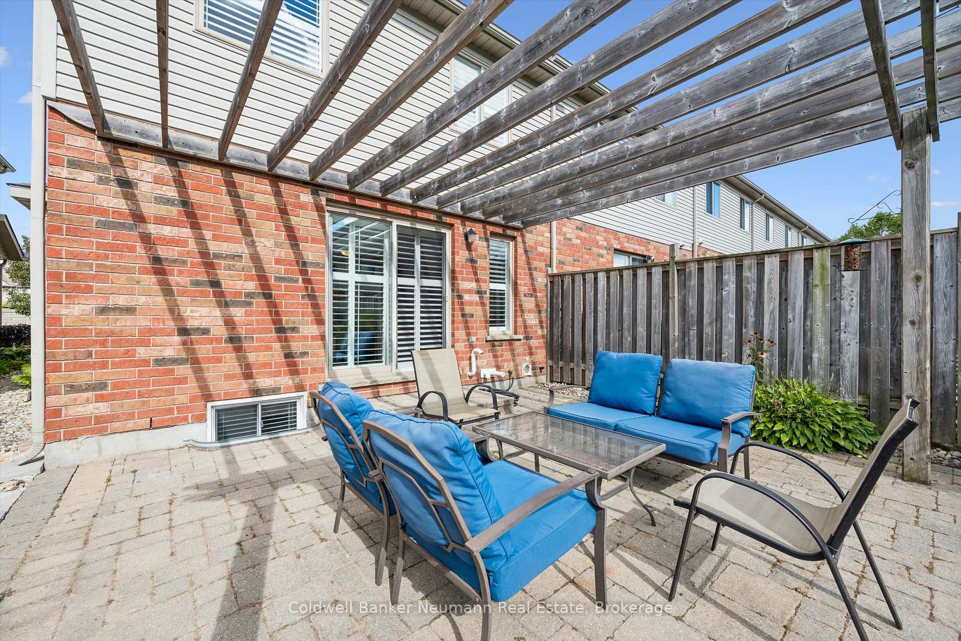 Photo 24 of 89 Washburn Drive, Guelph, Grange Road — HOMEH