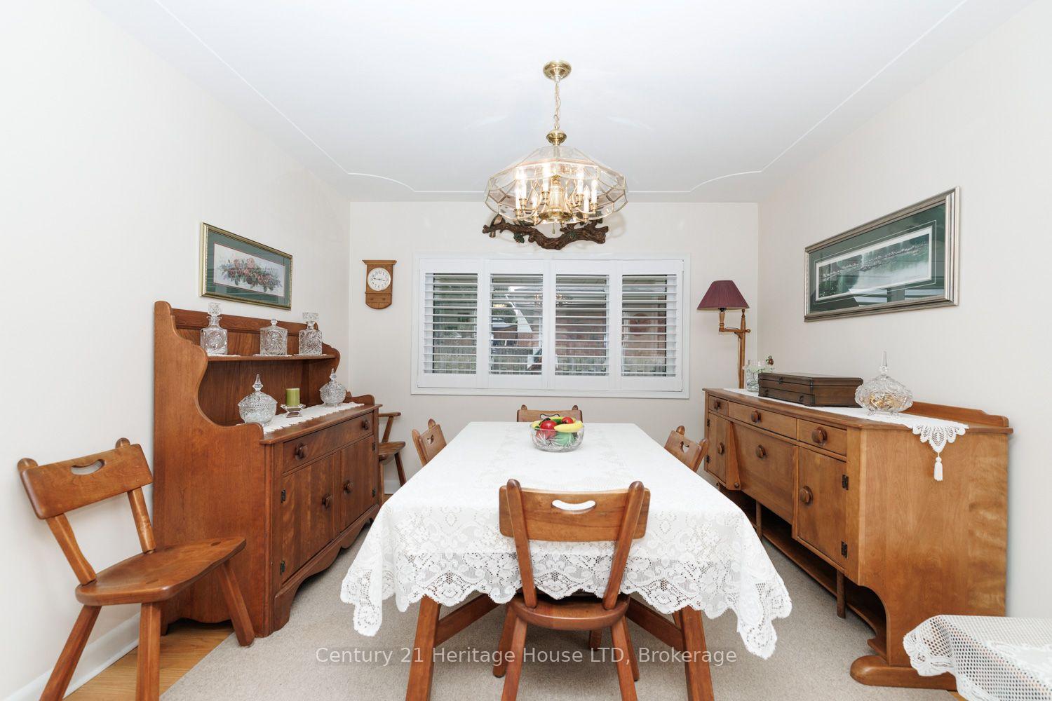 Photo 11 of 5159 Shirley Avenue, Niagara Falls, Cherrywood — HOMEH