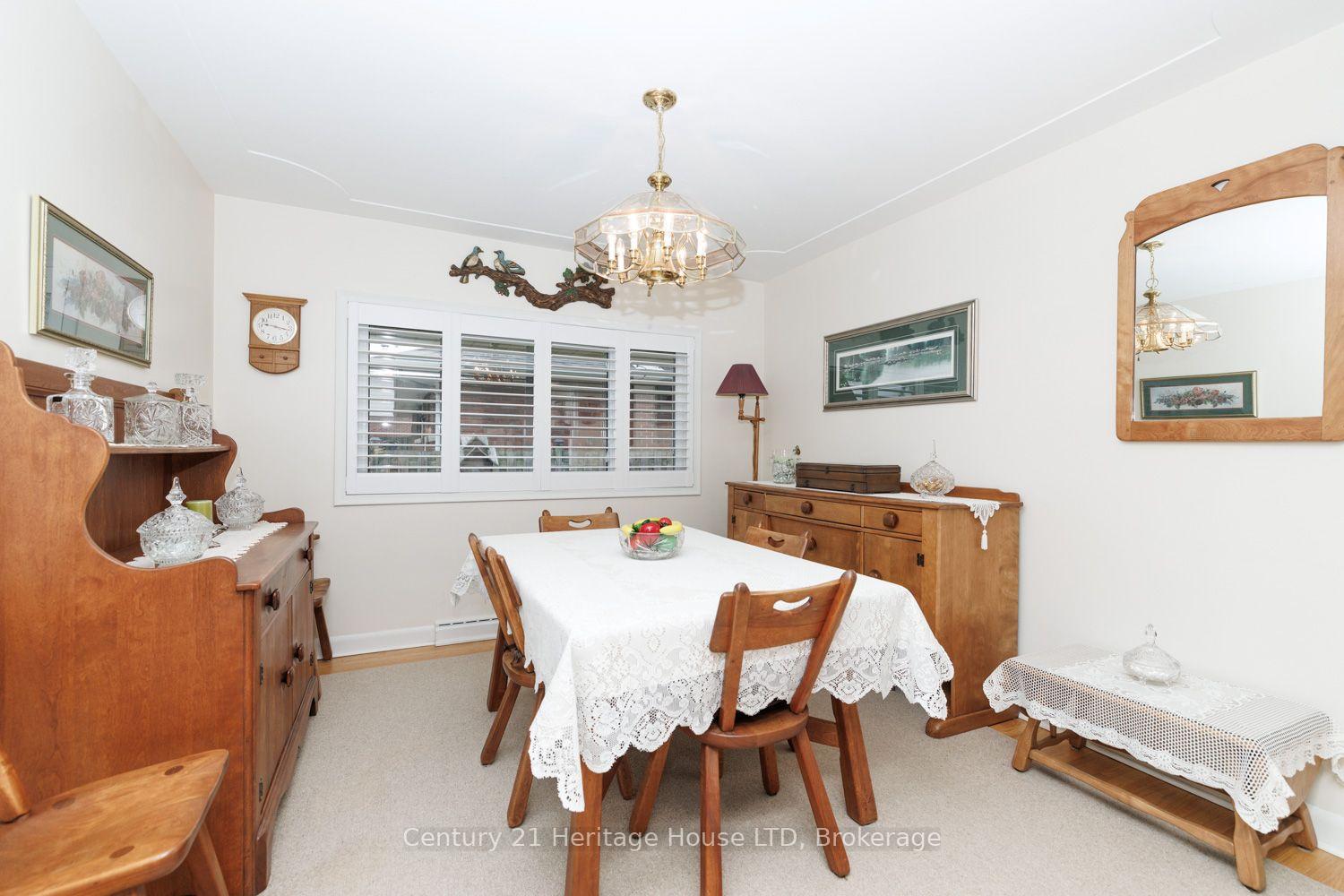 Photo 14 of 5159 Shirley Avenue, Niagara Falls, Cherrywood — HOMEH