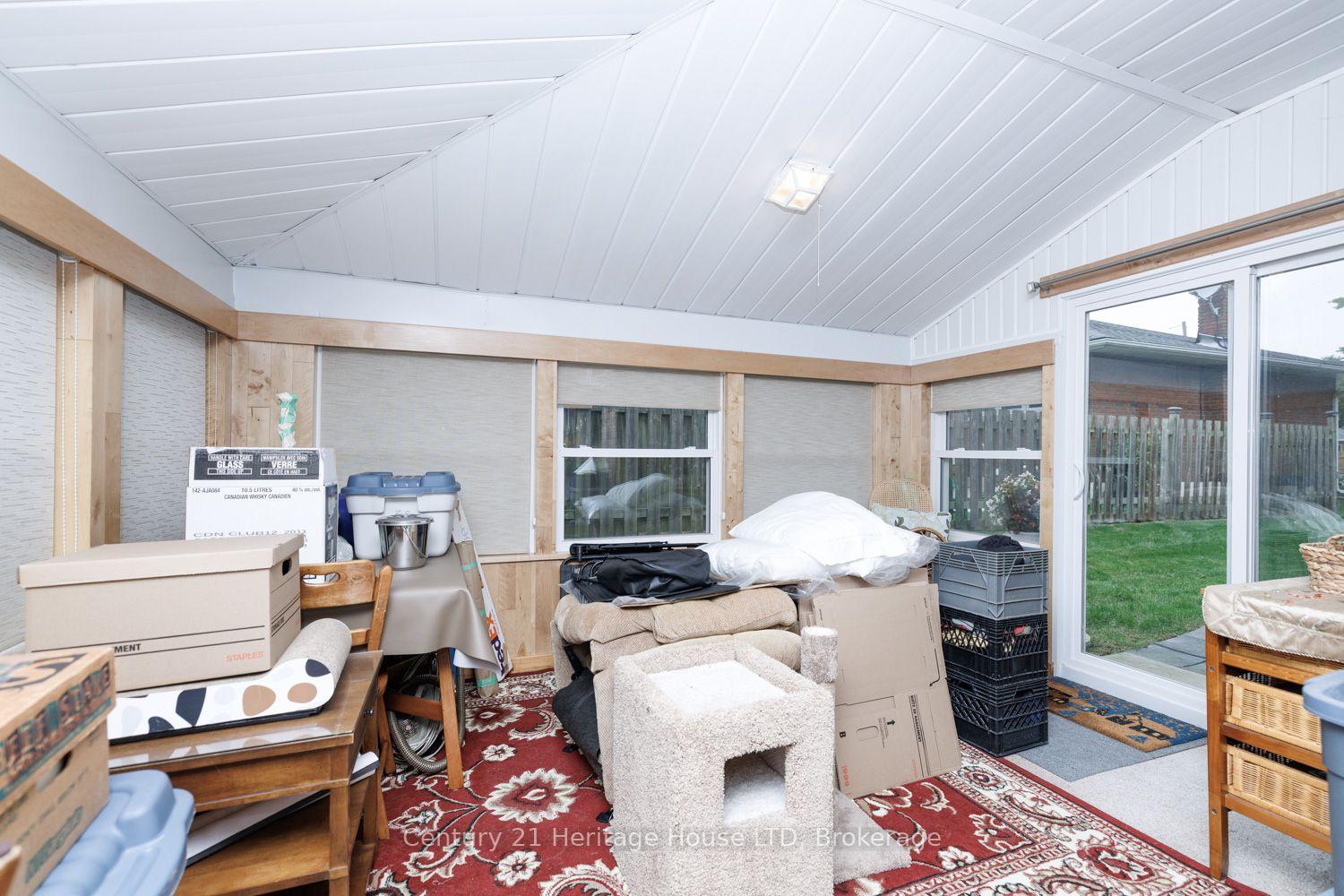 Photo 32 of 5159 Shirley Avenue, Niagara Falls, Cherrywood — HOMEH